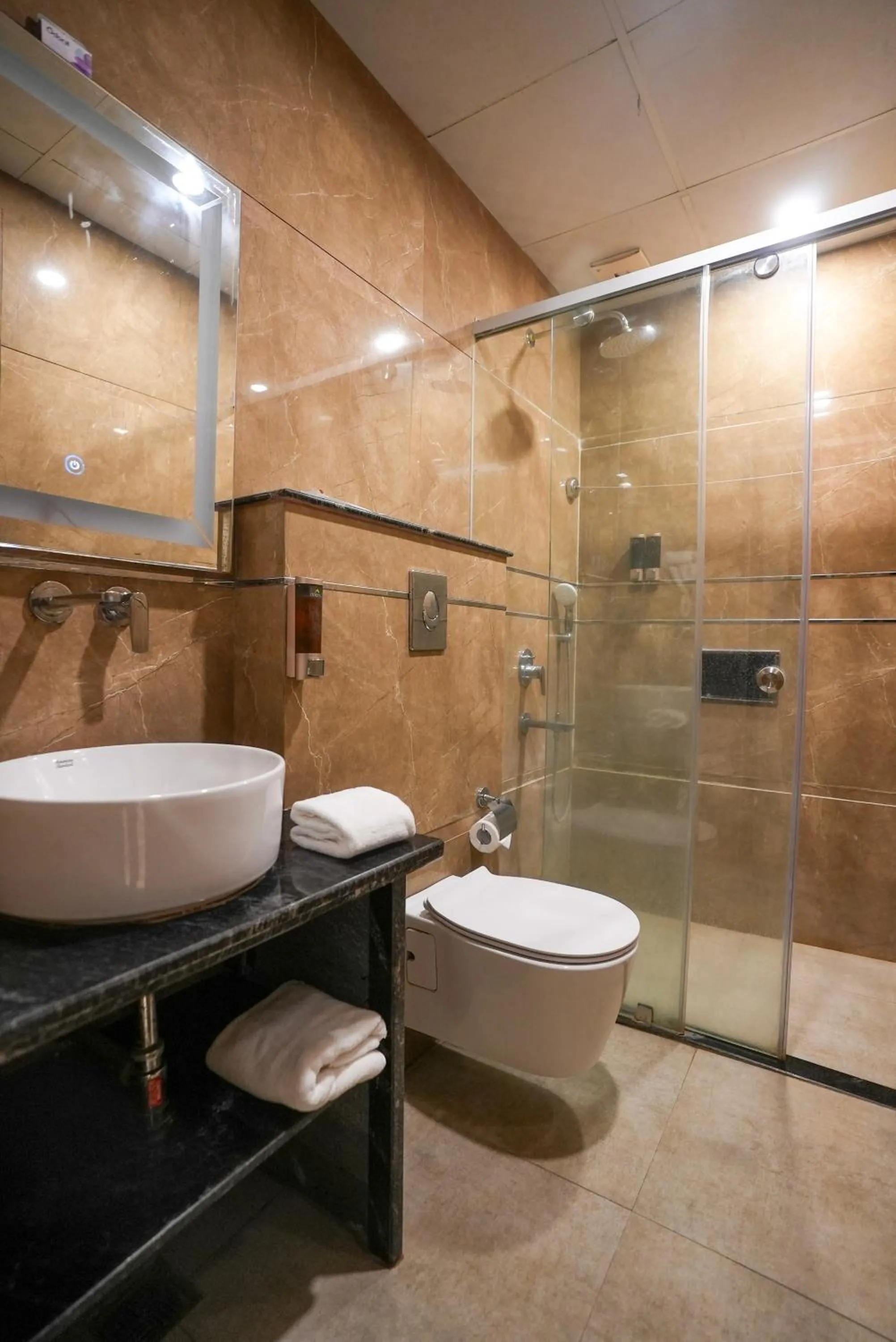 Shower in The Riverstone Inn