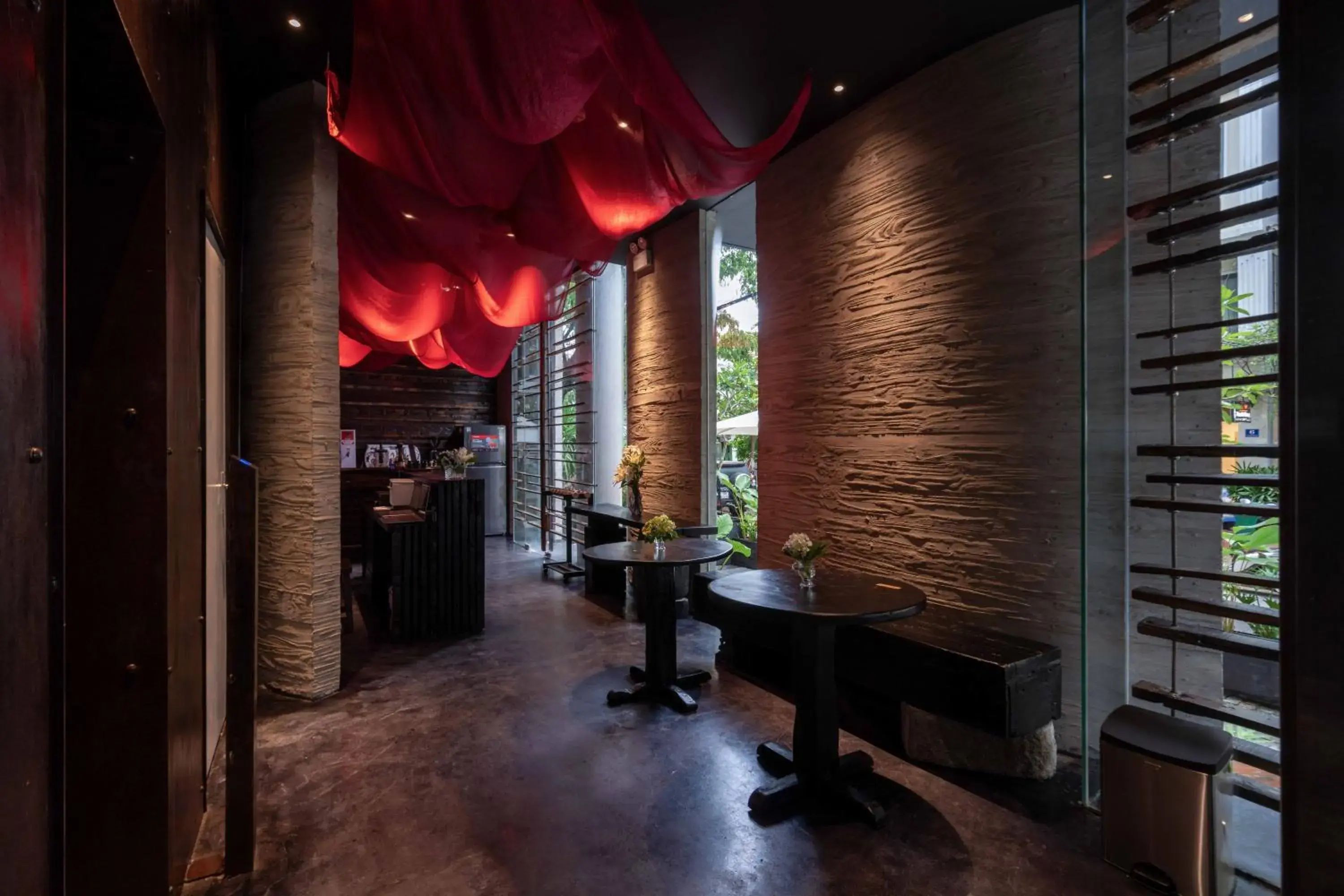 Lobby or reception in Hôtel de Soie Lobby or reception in Hôtel de Soie