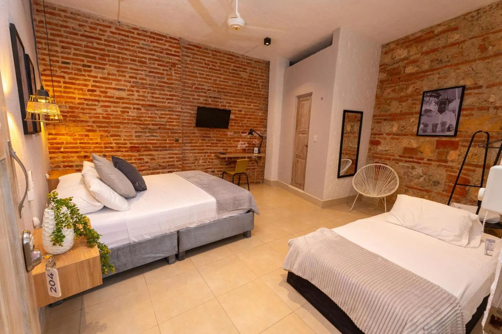 Photo of the whole room, Bed in Hotel Casa Agena