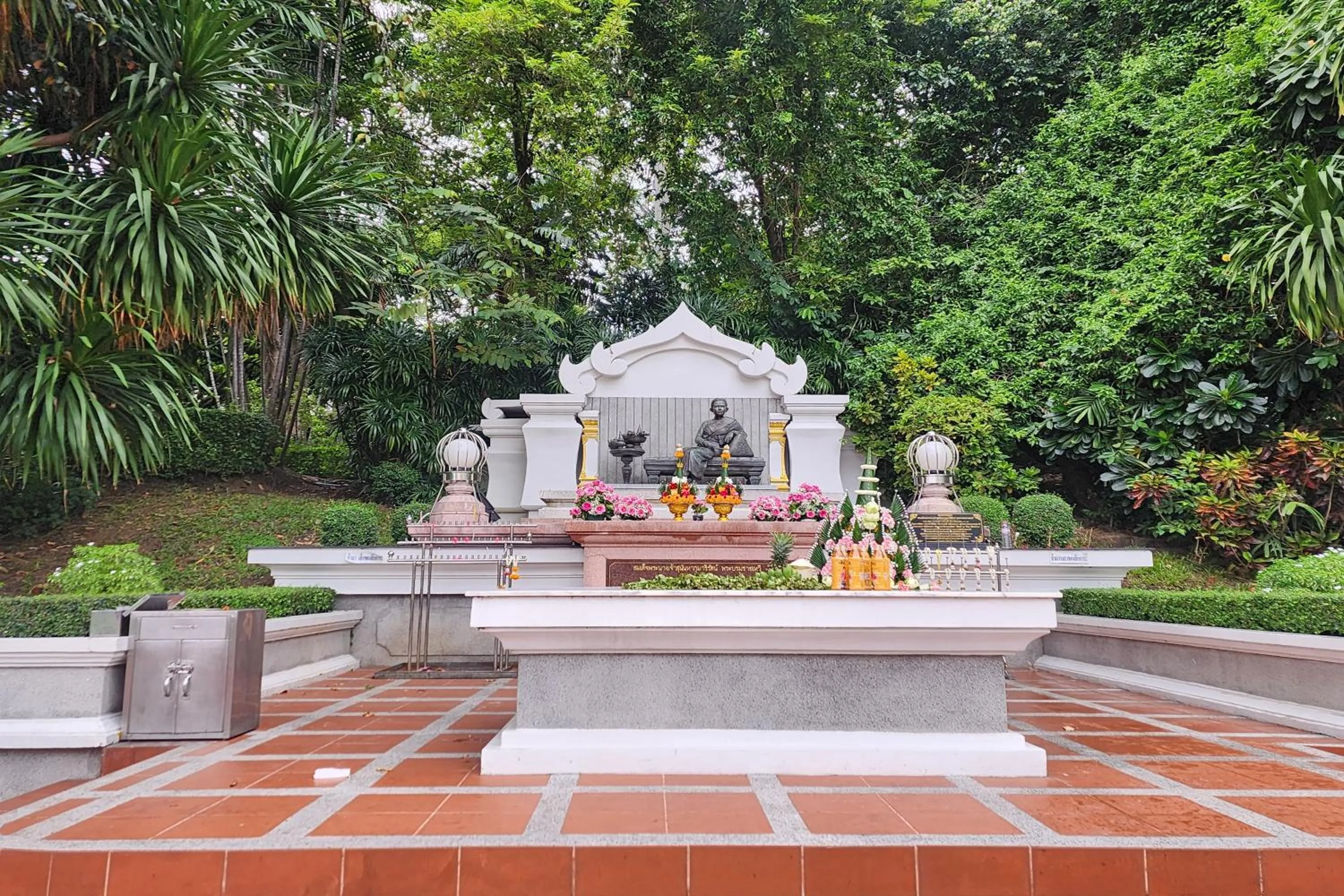 Nearby landmark in Suan Sunandha Palace Hotel