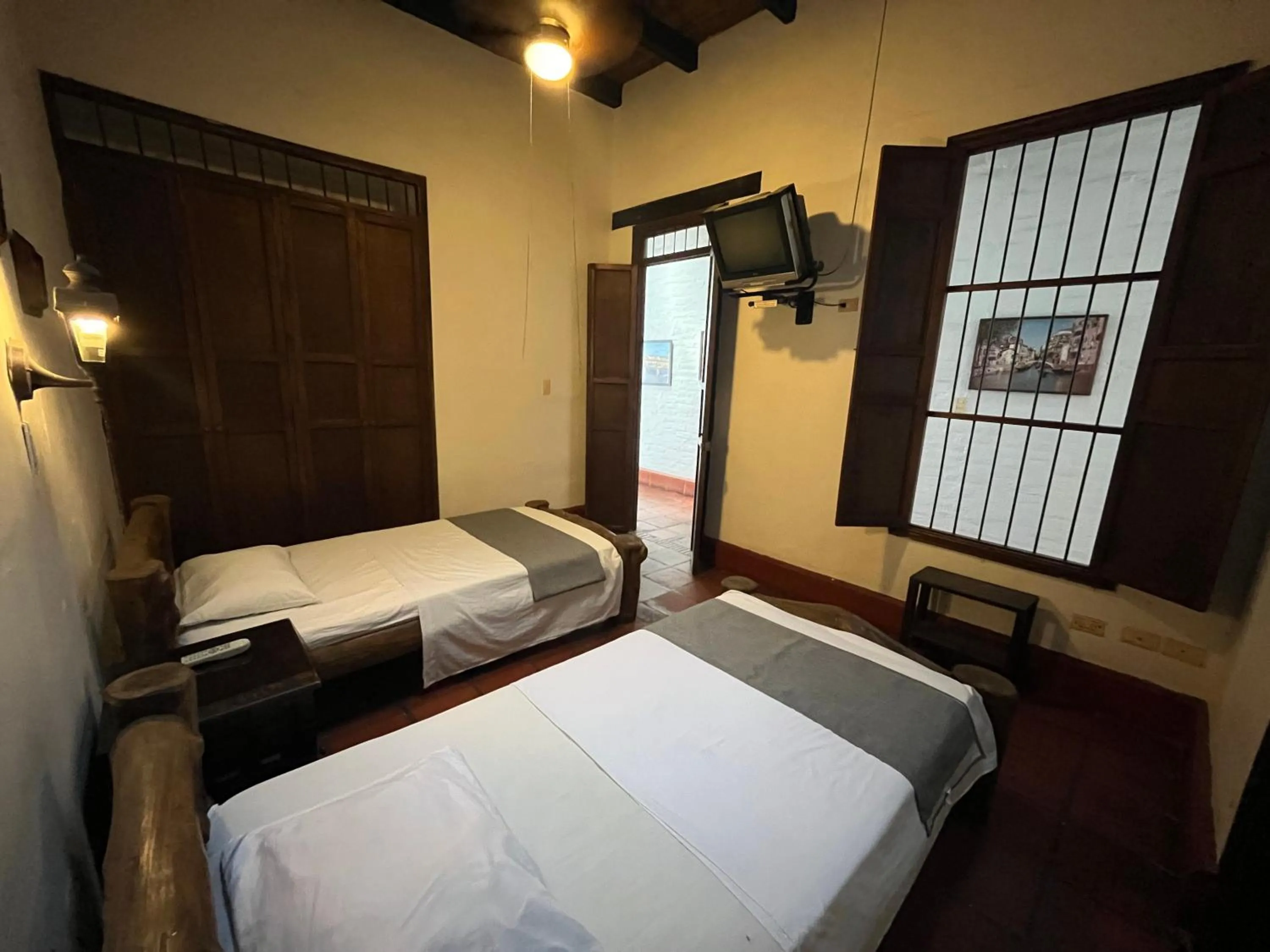Bed in Hotel Colonial Palmira