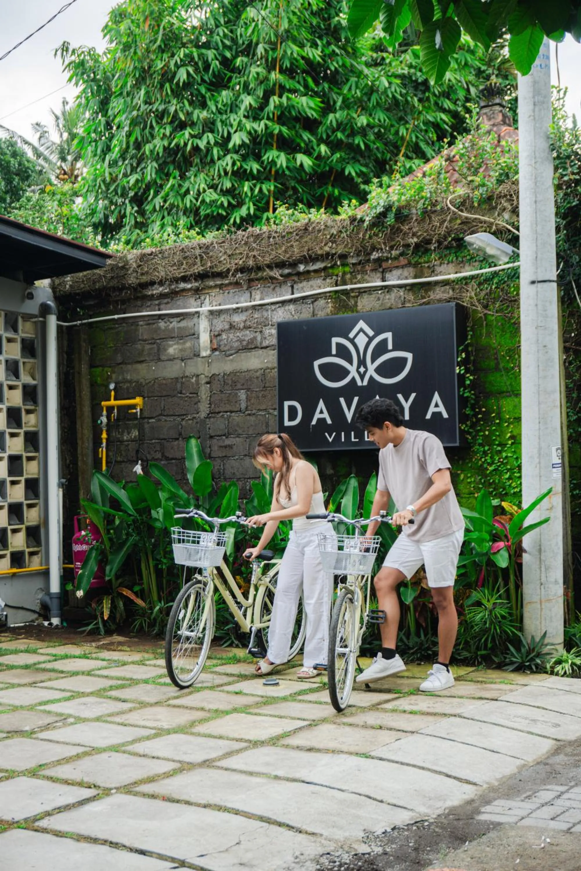 People in Davaya Villas Ubud