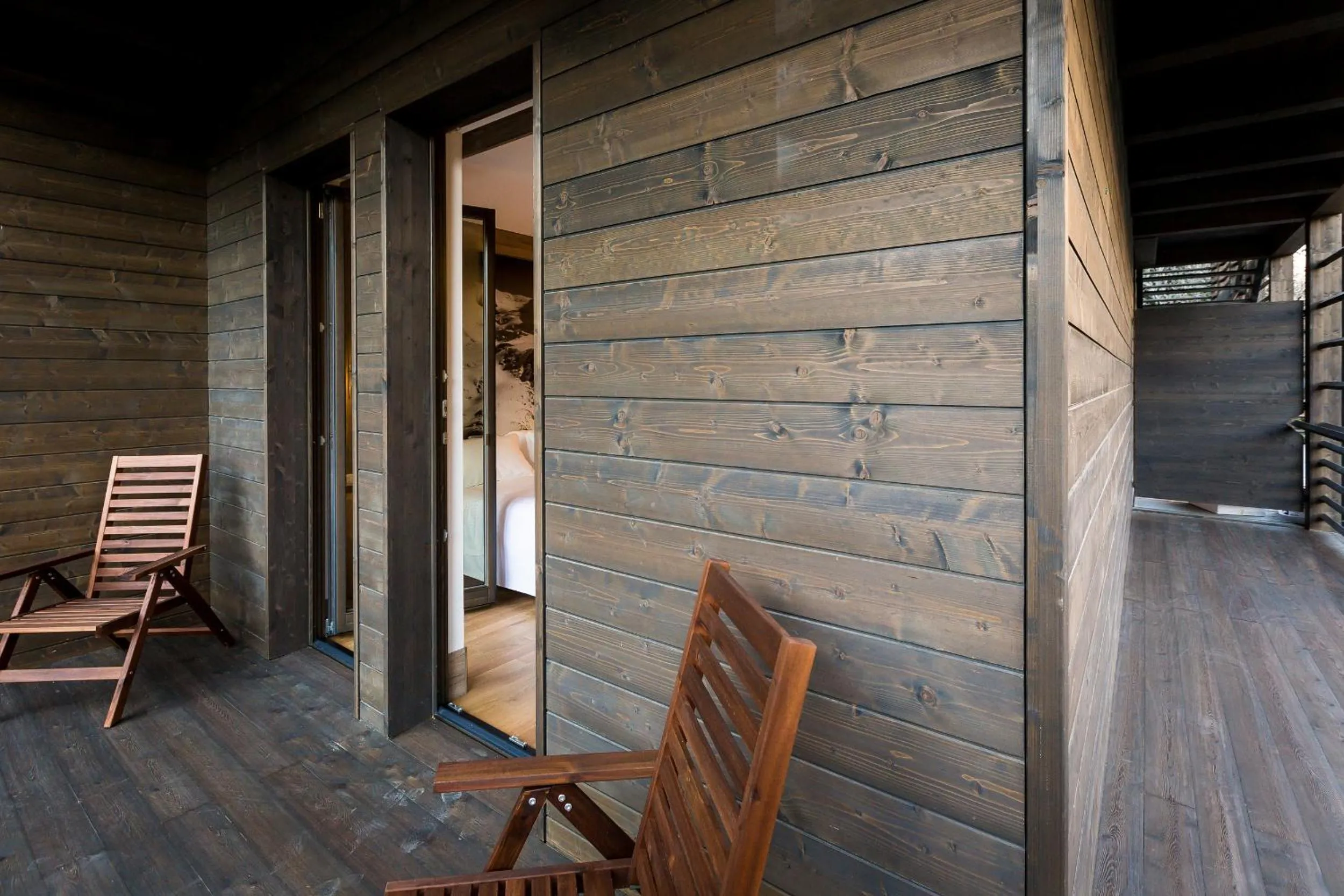 Facade/entrance in NH Collection Alagna Mirtillo Rosso