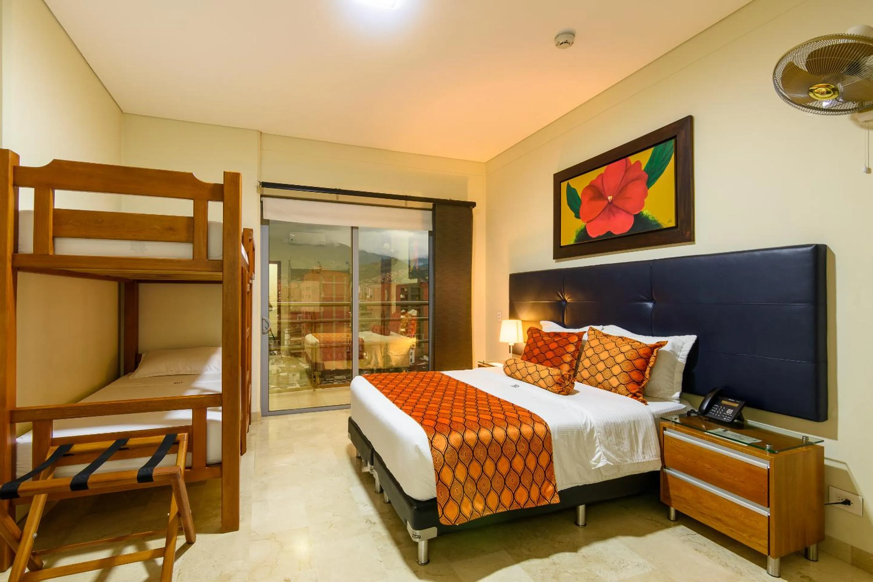 Photo of the whole room, Bed in Hotel Dorado La 70