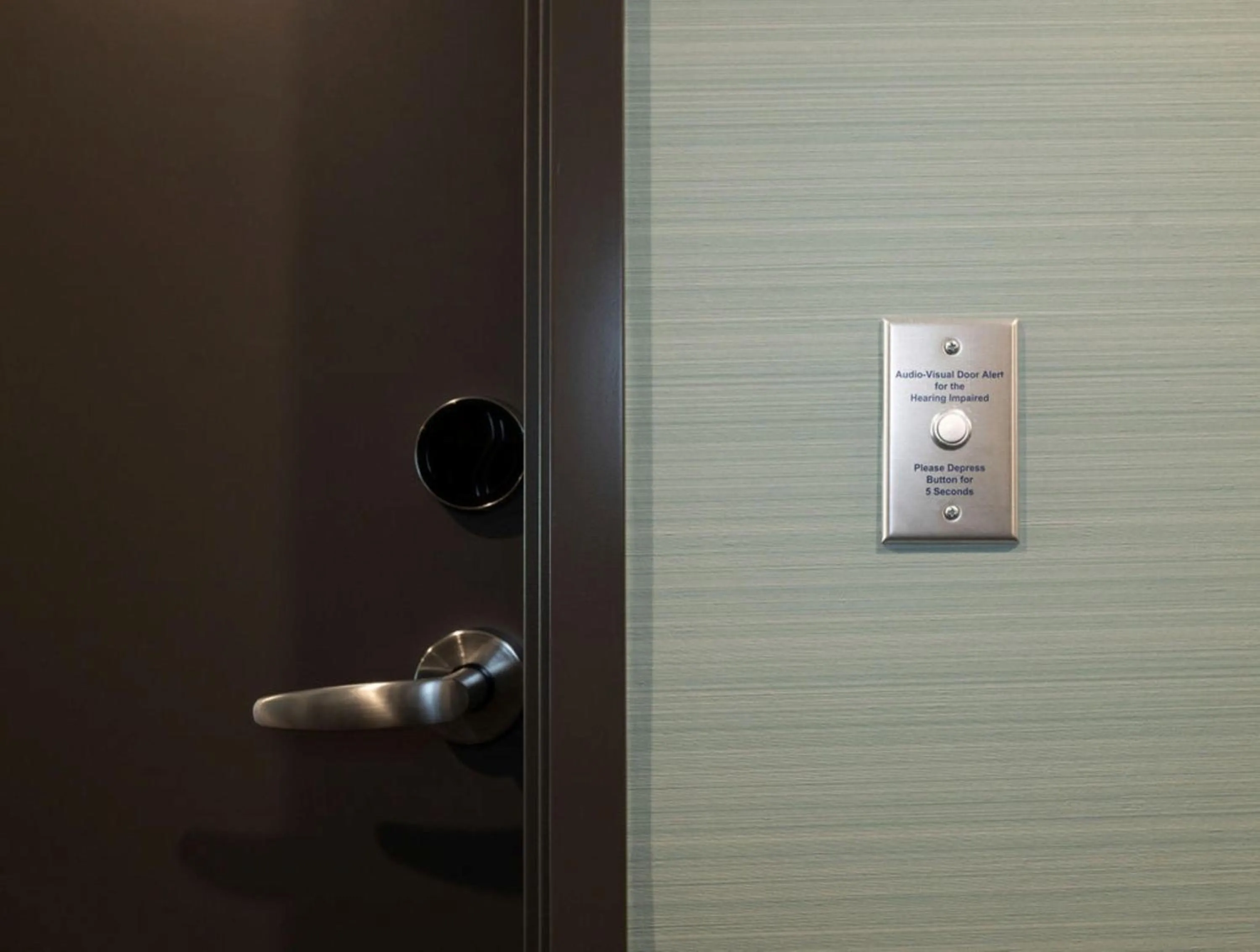 Bedroom in Tru By Hilton Grimes Des Moines