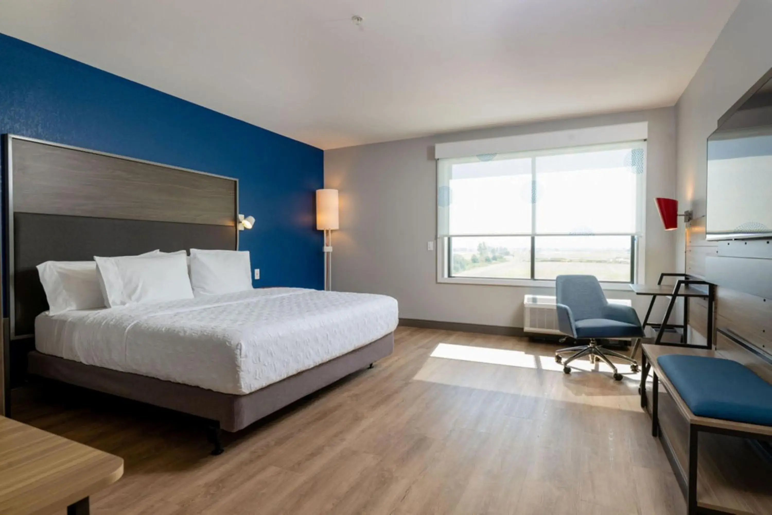 Bed in Tru By Hilton Grimes Des Moines Bed in Tru By Hilton Grimes Des Moines