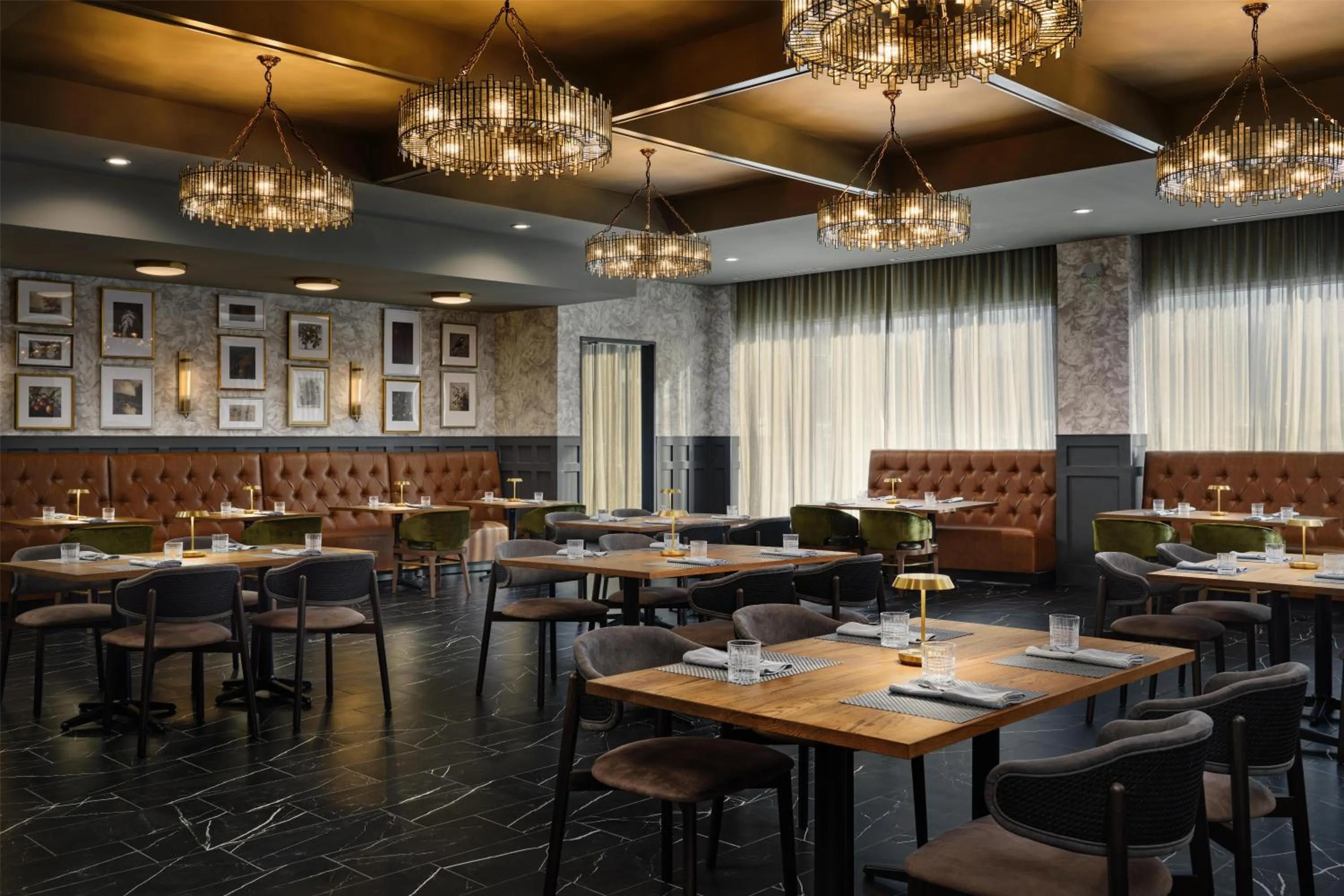 Restaurant/places to eat in Doubletree By Hilton Greenville Airport
