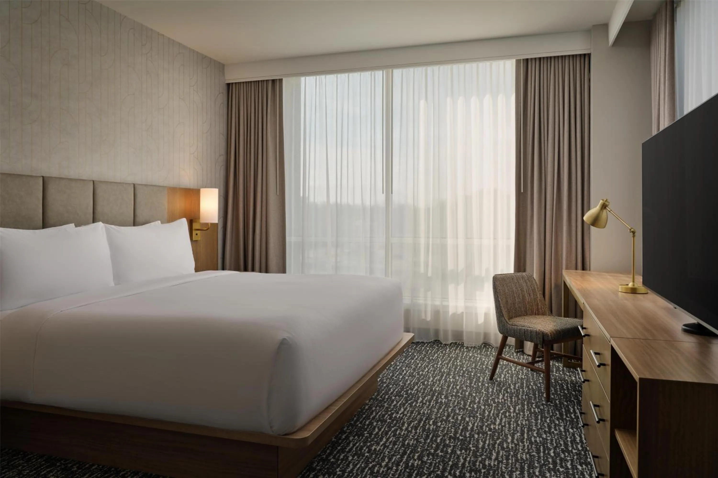 Bed in Doubletree By Hilton Greenville Airport