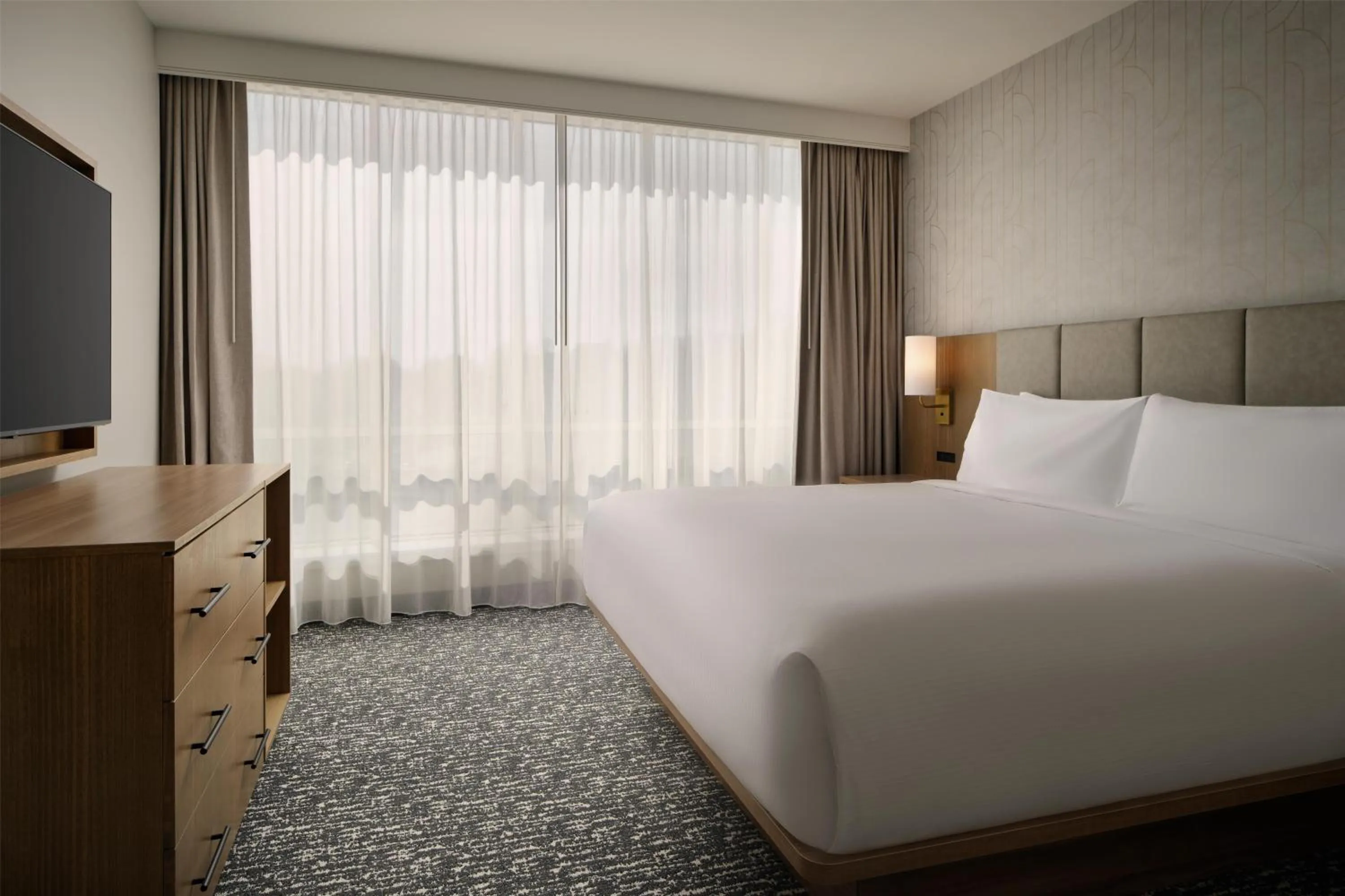 Bed in Doubletree By Hilton Greenville Airport