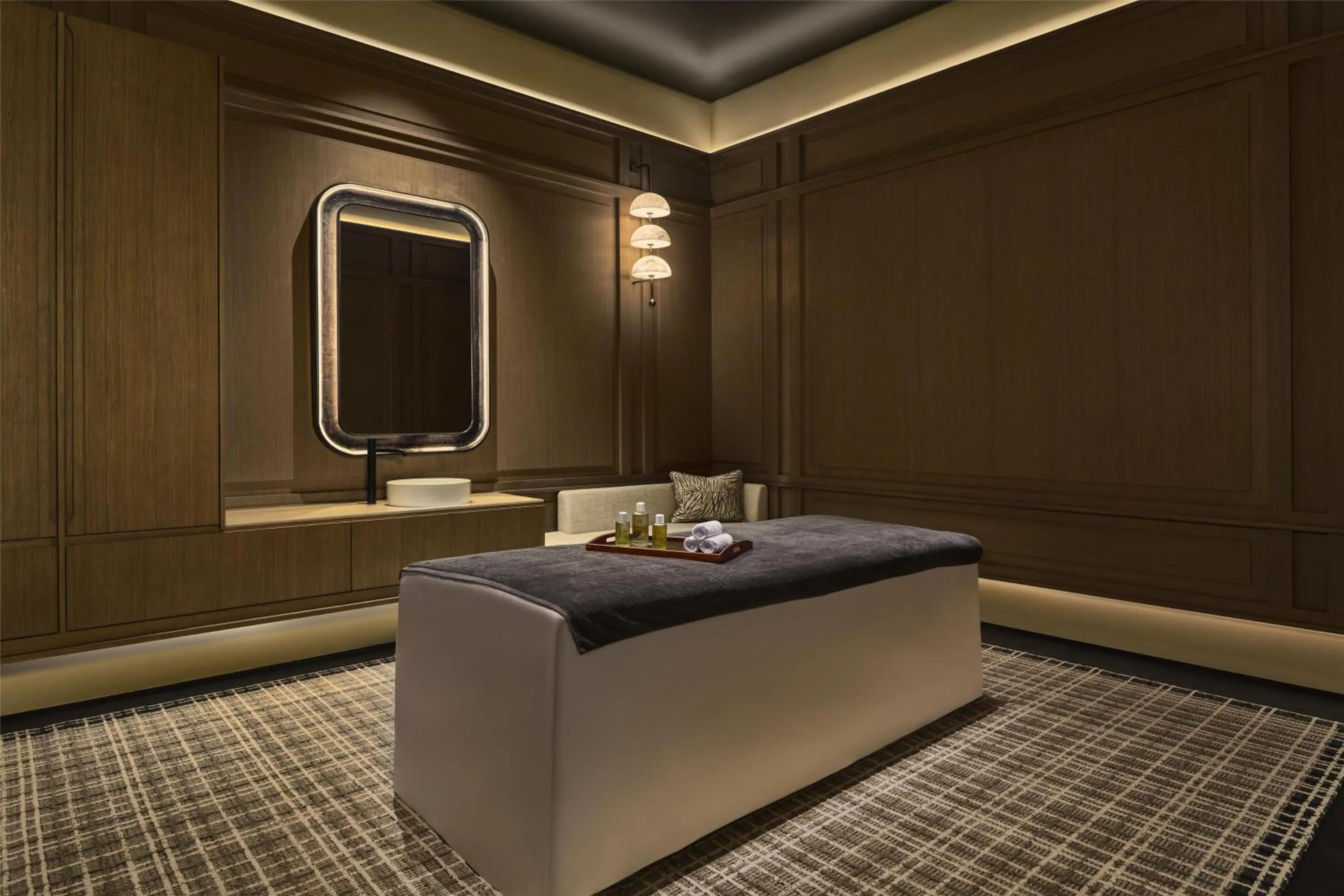 Sports in Shu Hua Hotel Tianmu Mountain, Curio Collection By Hilton