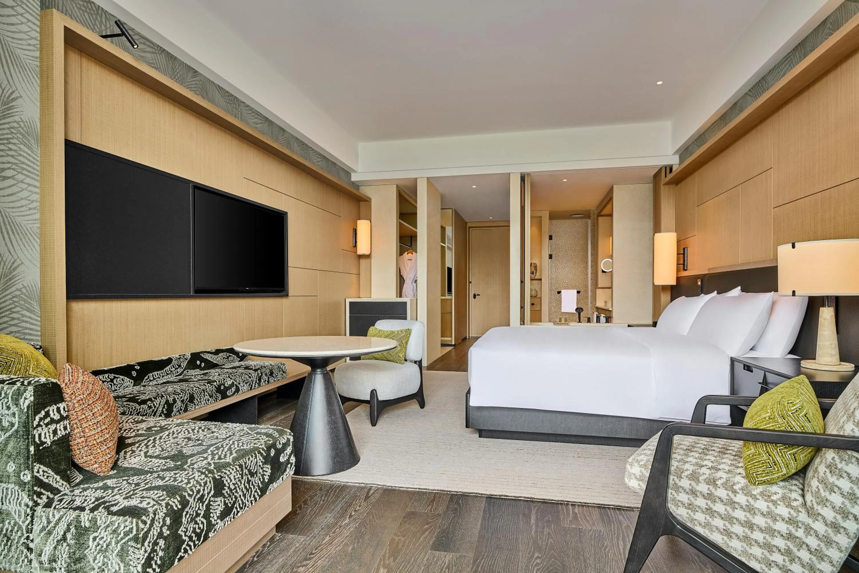 Bed in Shu Hua Hotel Tianmu Mountain, Curio Collection By Hilton