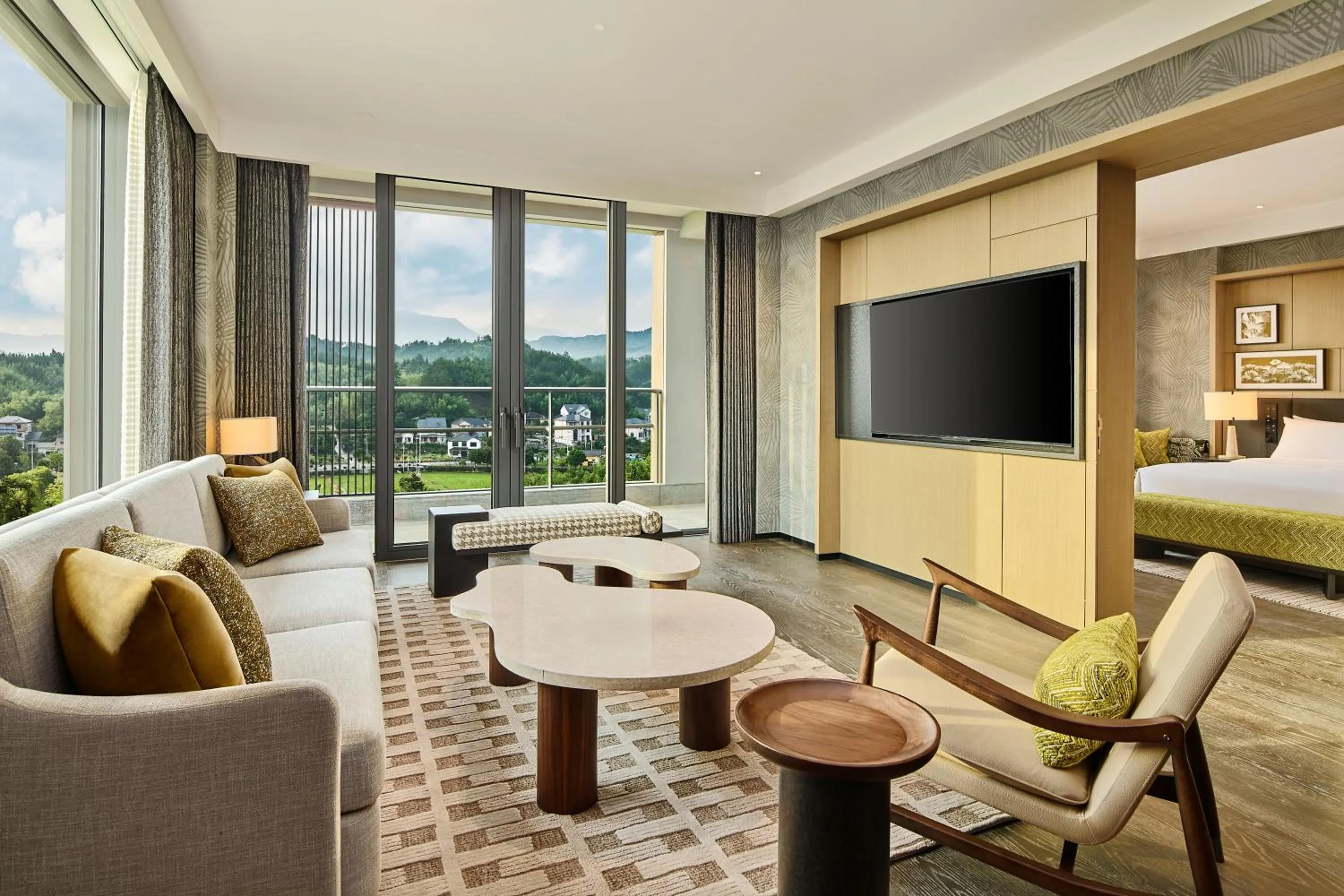 Living room in Shu Hua Hotel Tianmu Mountain, Curio Collection By Hilton
