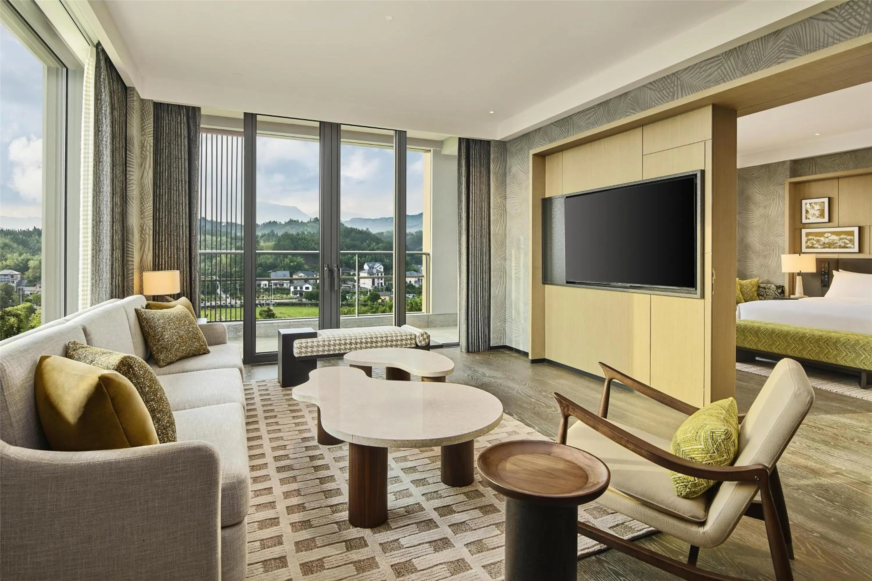 Living room in Shu Hua Hotel Tianmu Mountain, Curio Collection By Hilton