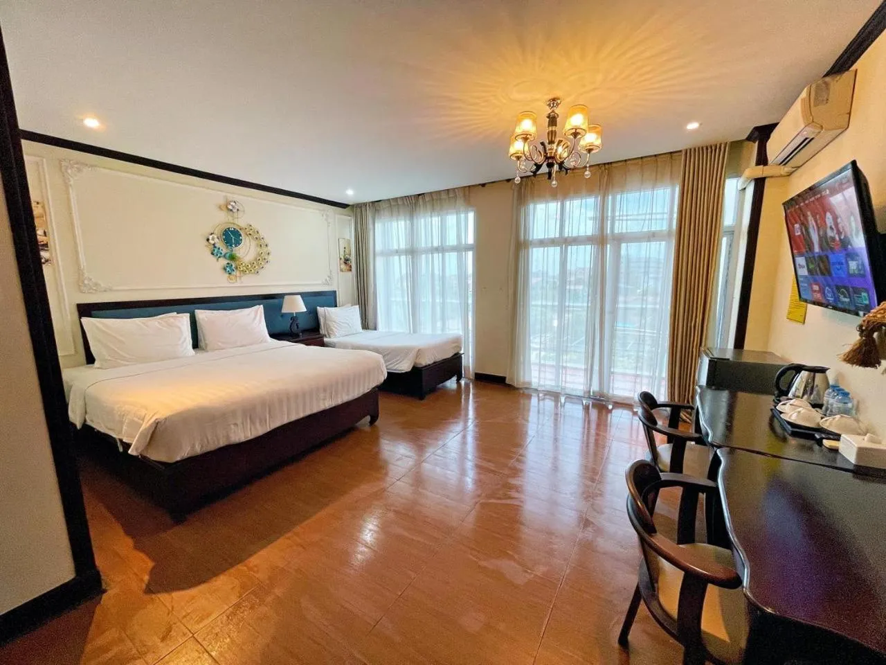 Bed in Vientiane Golden Sun Hotel