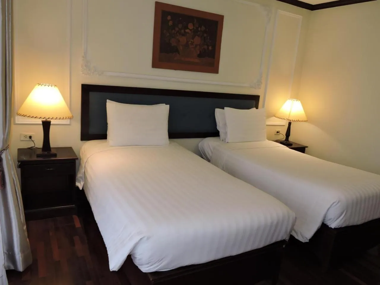 Bed in Vientiane Golden Sun Hotel