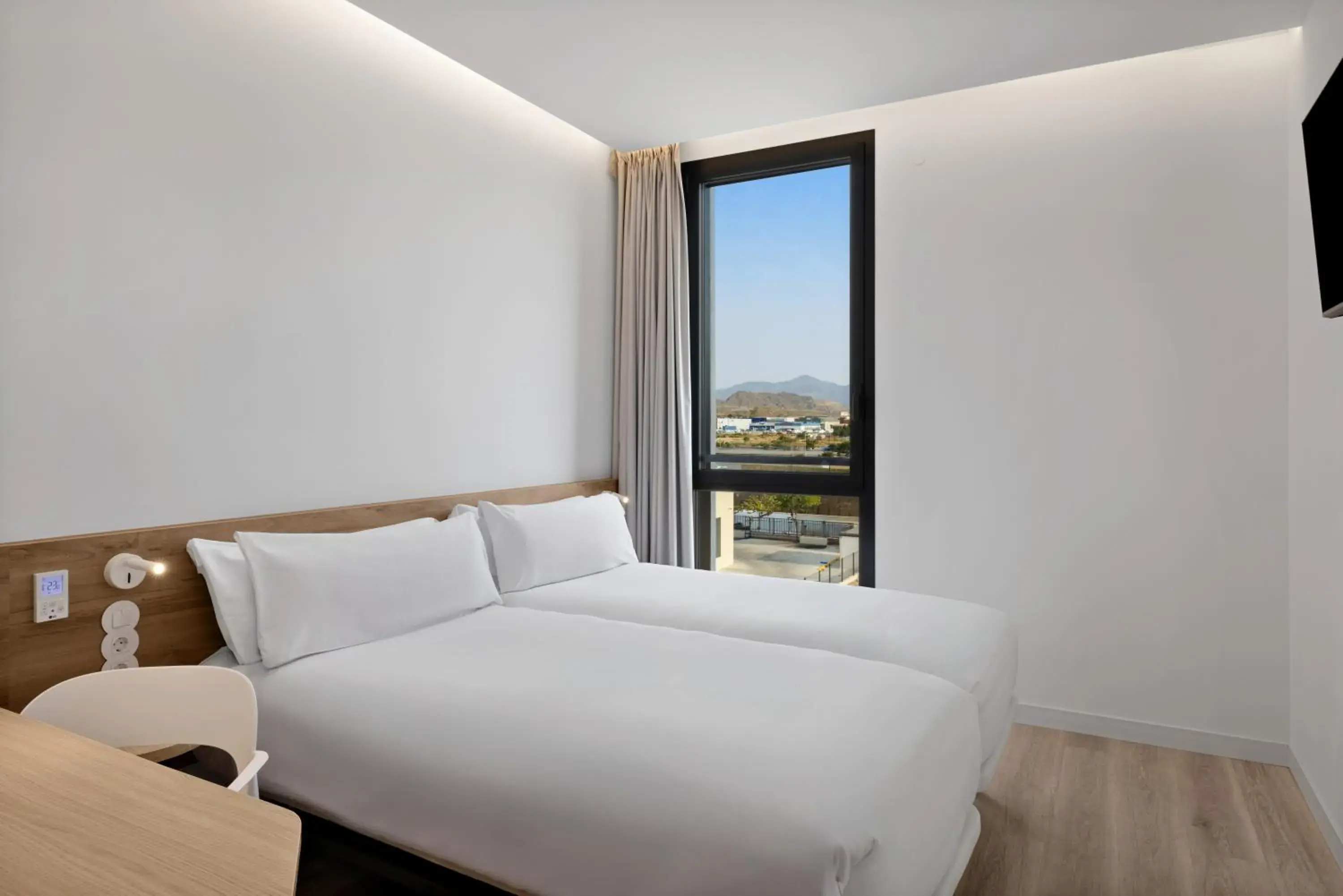Double or Twin Room in B&B HOTEL Alicante Aeropuerto Double or Twin Room in B&B HOTEL Alicante Aeropuerto