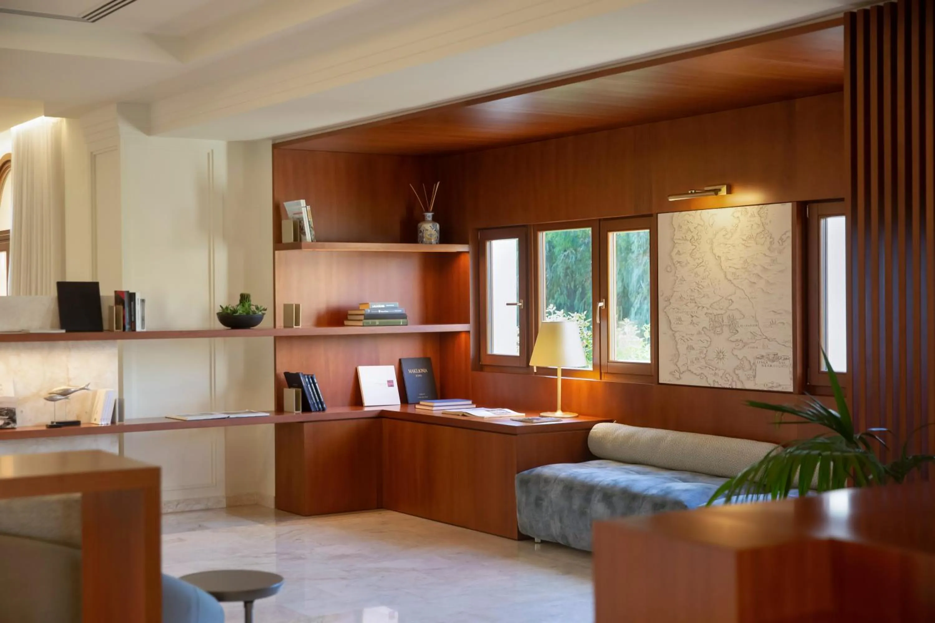 Seating area in Negroponte Resort Eretria