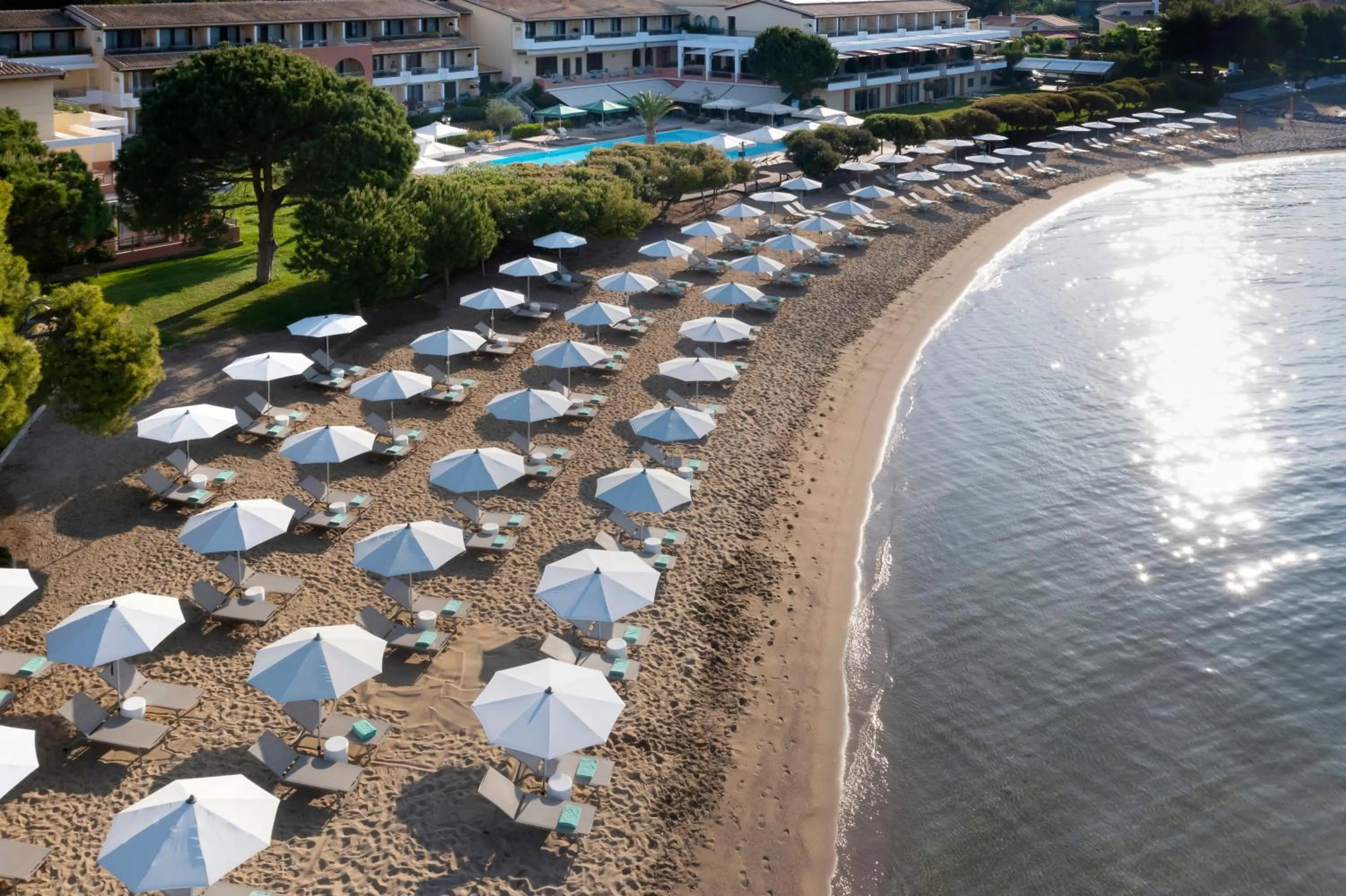 Beach in Negroponte Resort Eretria