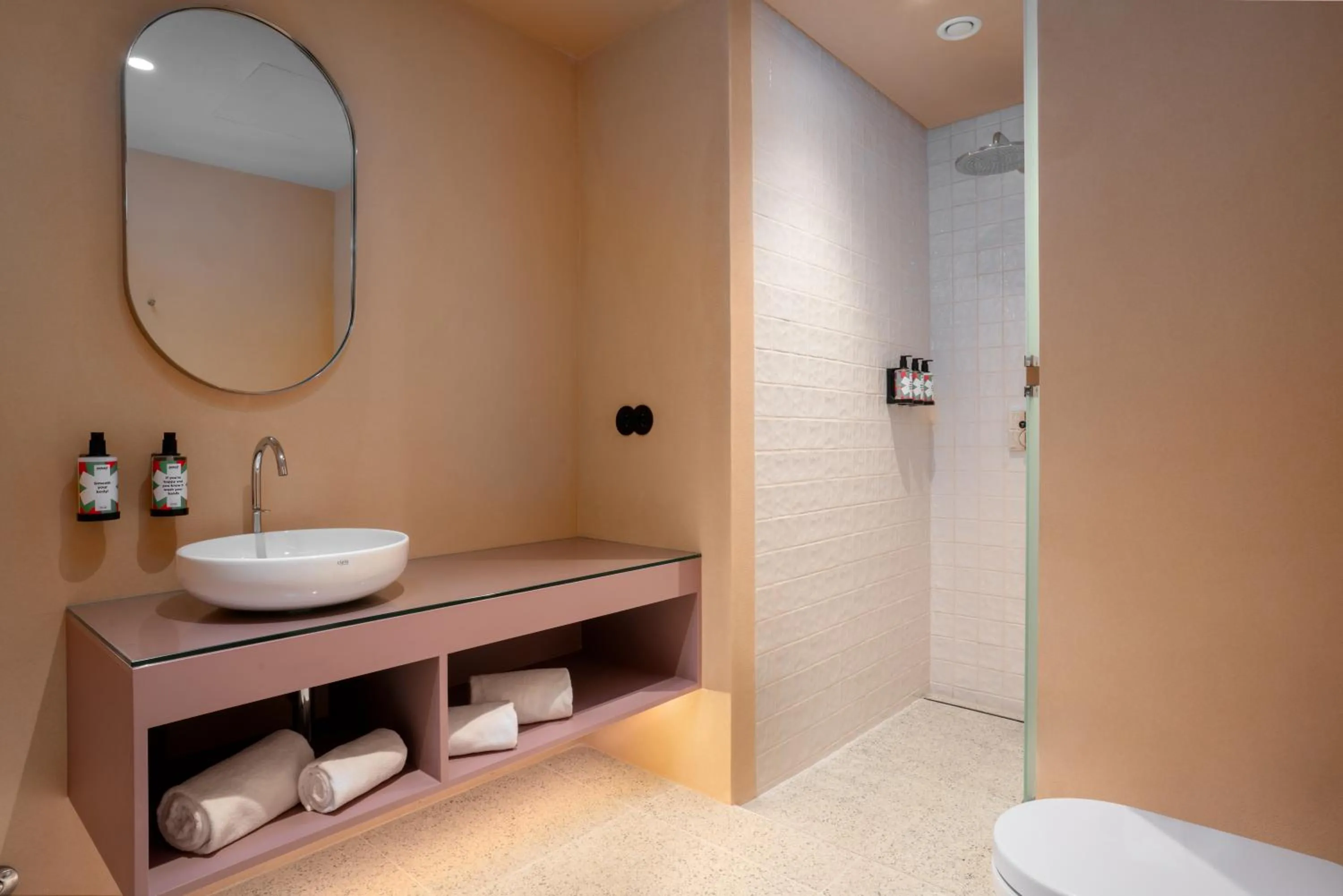 Bathroom in Akeah Porto Centro