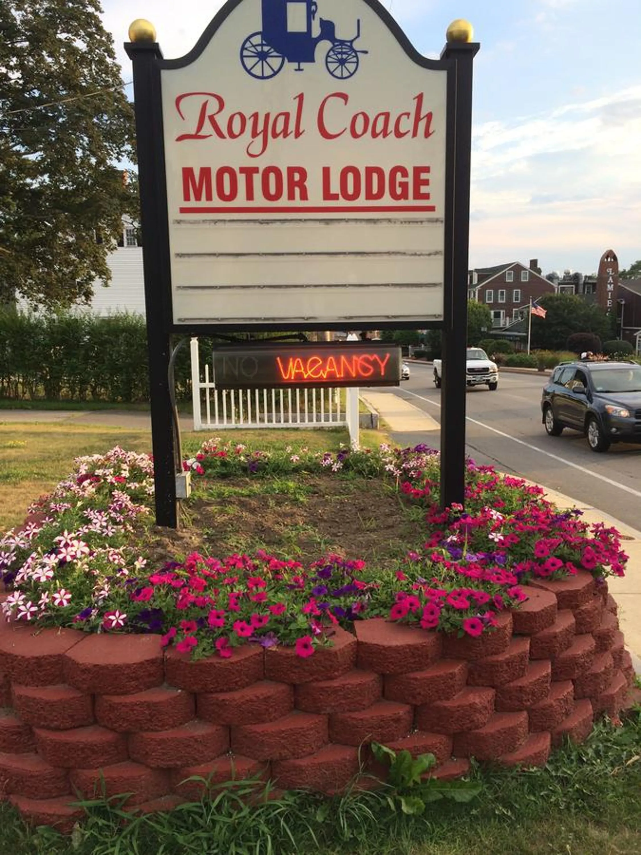 Day in Royale Coach Motor Lodge