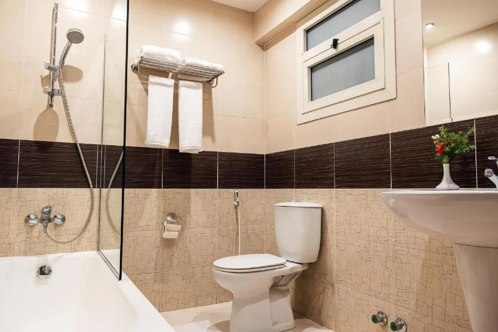 Bathroom in New Marwa Palace