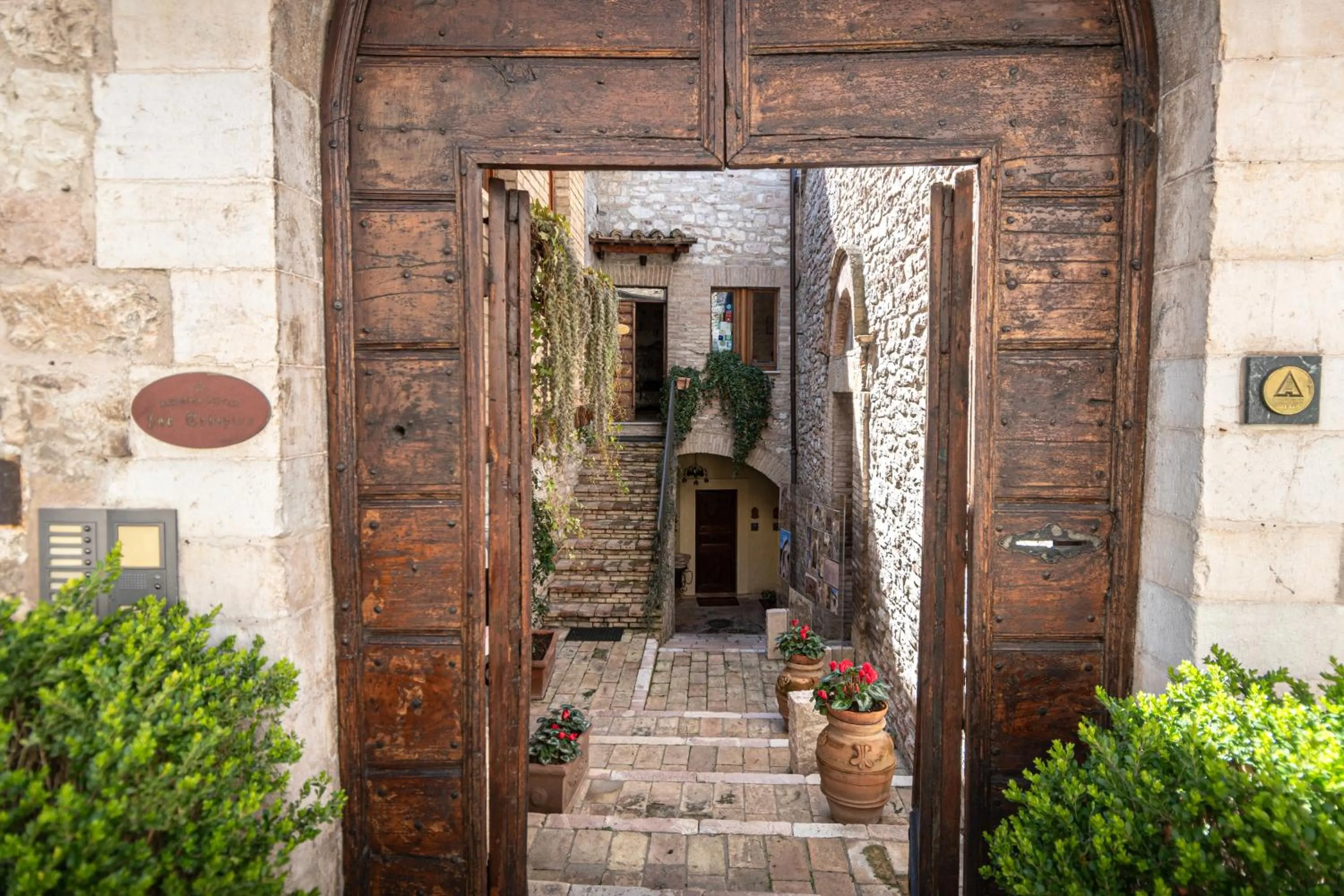 Facade/entrance in Residenza D'epoca San Crispino