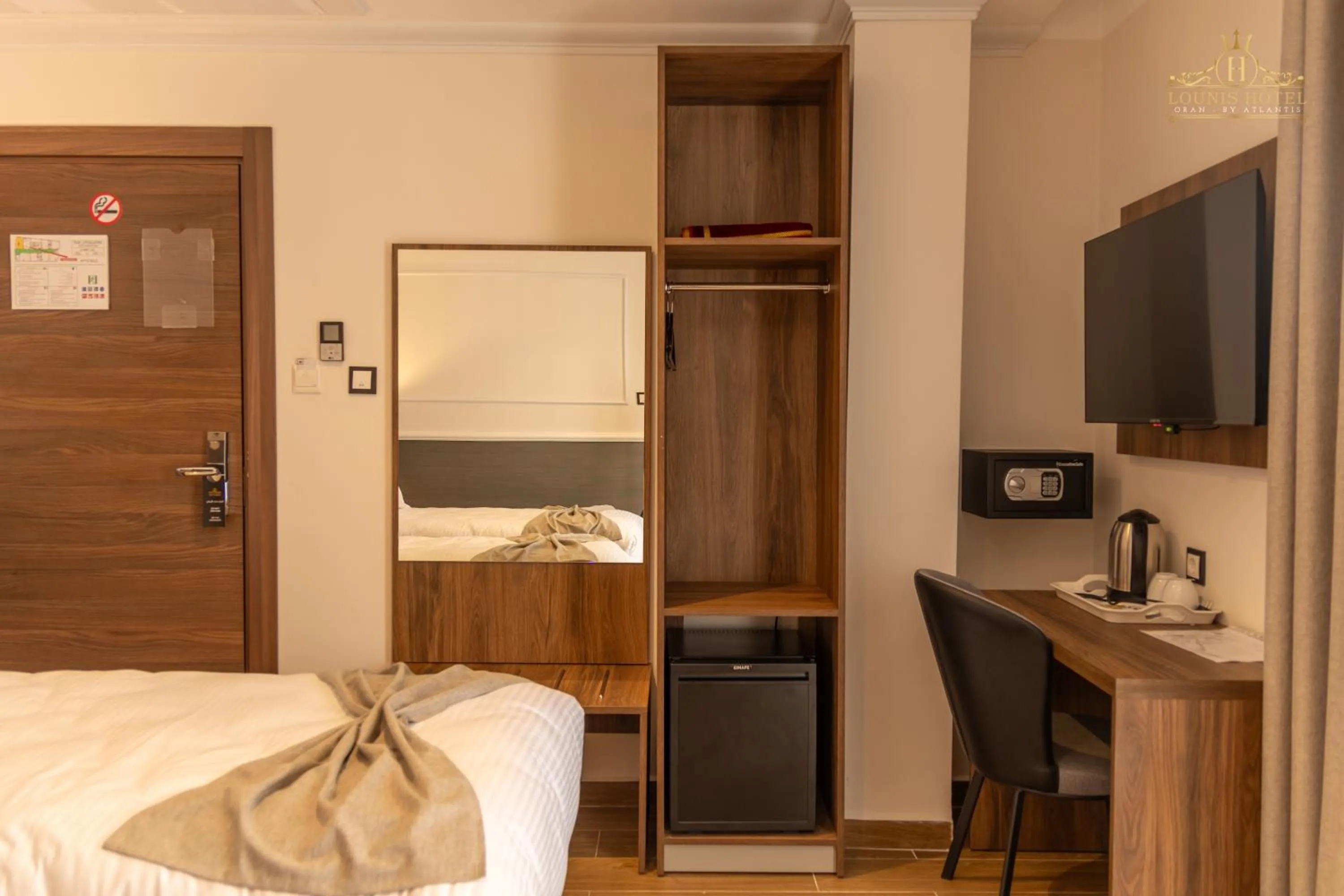 Double Room - single occupancy in Lounis Hôtel by Atlantis