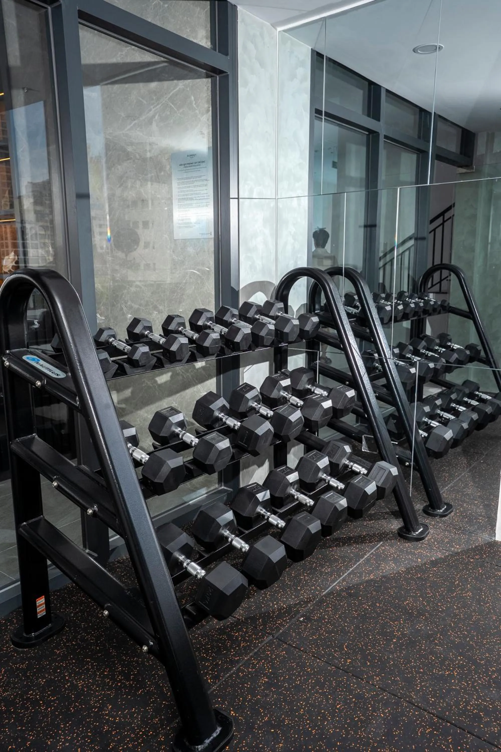 Fitness centre/facilities in Iconique Hotel Nha Trang