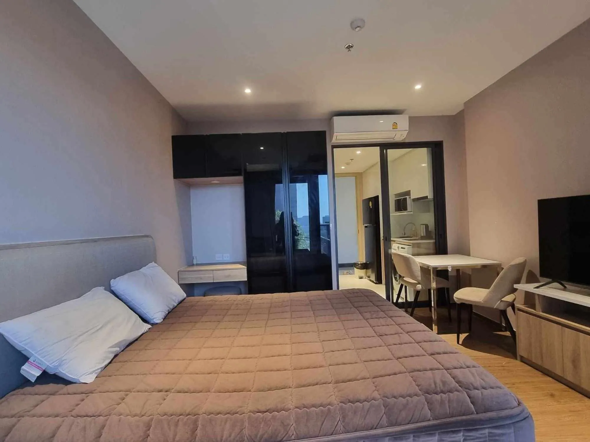 Bed in Once Condo Pattaya