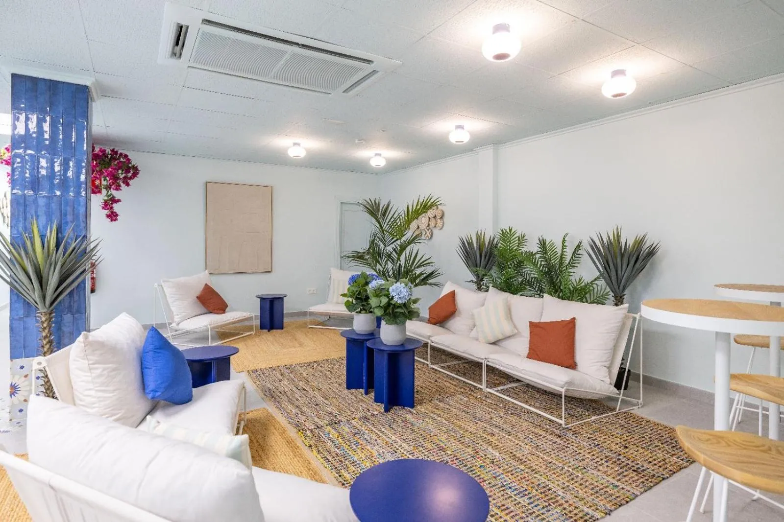 Lobby or reception in Carmen Beach Hostel Cullera