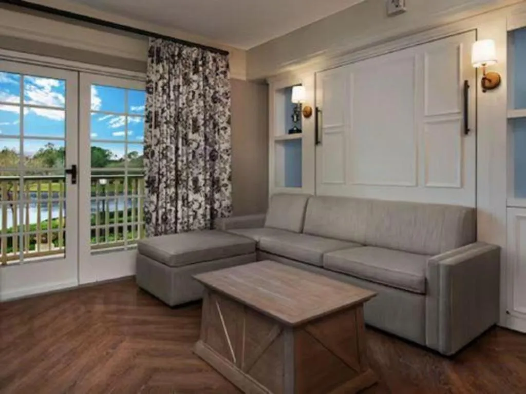 Disney's Saratoga Springs Resort & Spa