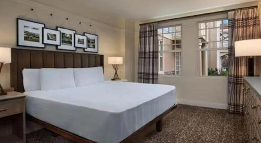 Bed in Disney's Saratoga Springs Resort & Spa