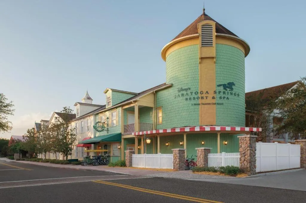 Disney's Saratoga Springs Resort & Spa