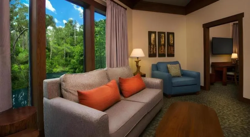 Disney's Saratoga Springs Resort & Spa