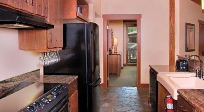 Disney's Saratoga Springs Resort & Spa