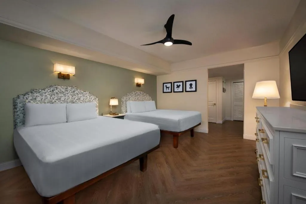 Bed in Disney's Saratoga Springs Resort & Spa