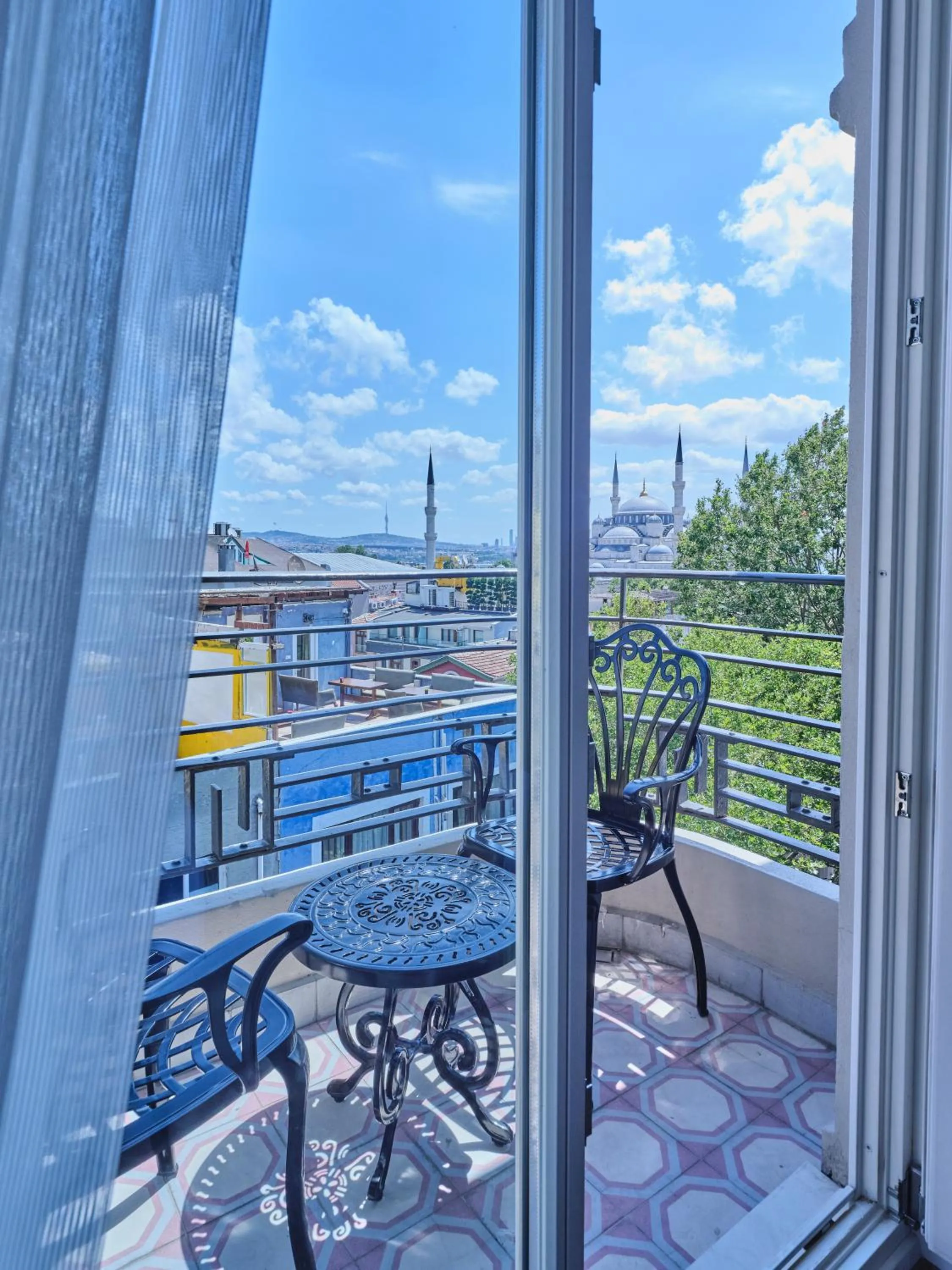 Balcony/Terrace in Four-G Hotel Premium