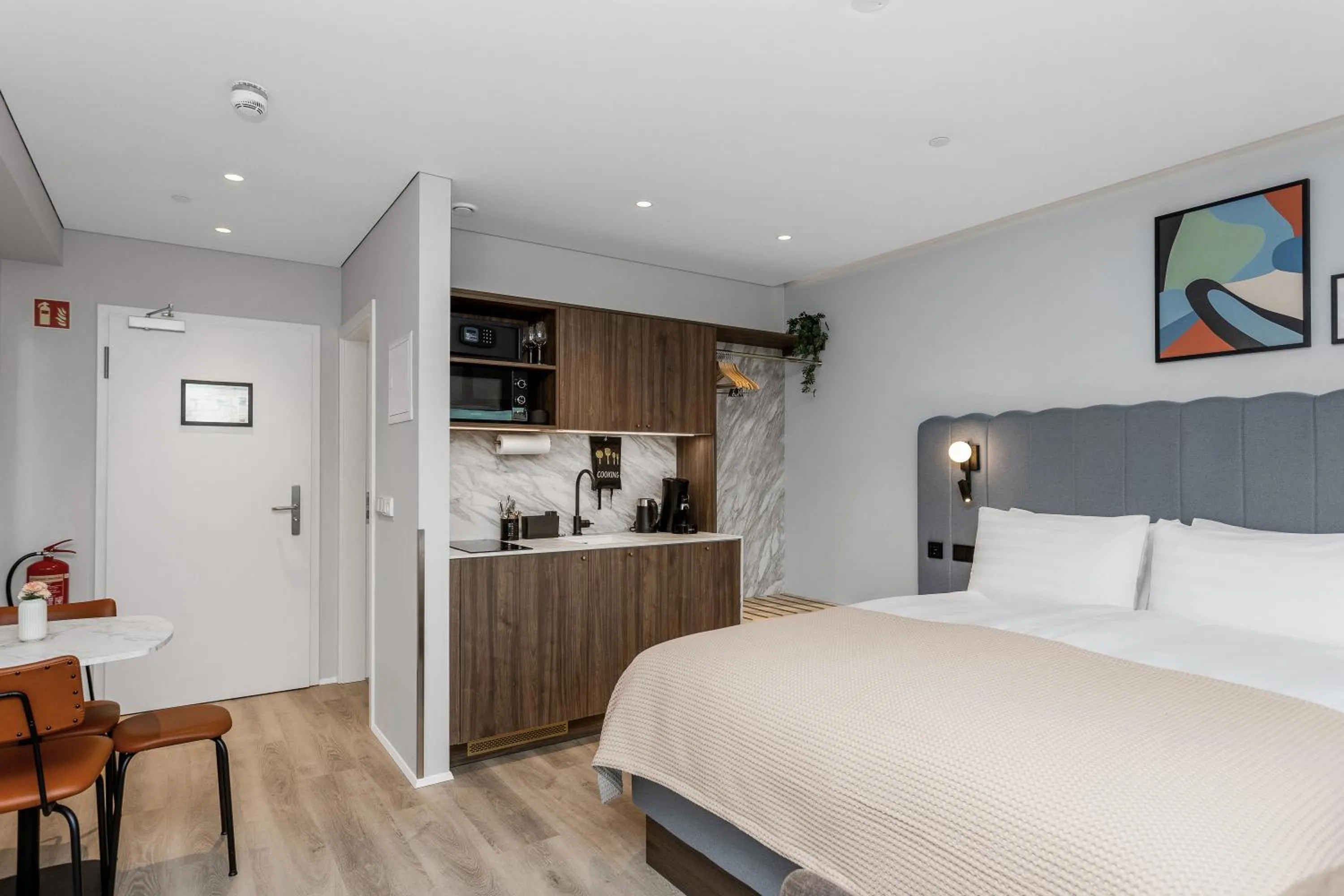 Photo of the whole room, Bed in Candlewood Suites Reykjavik by IHG