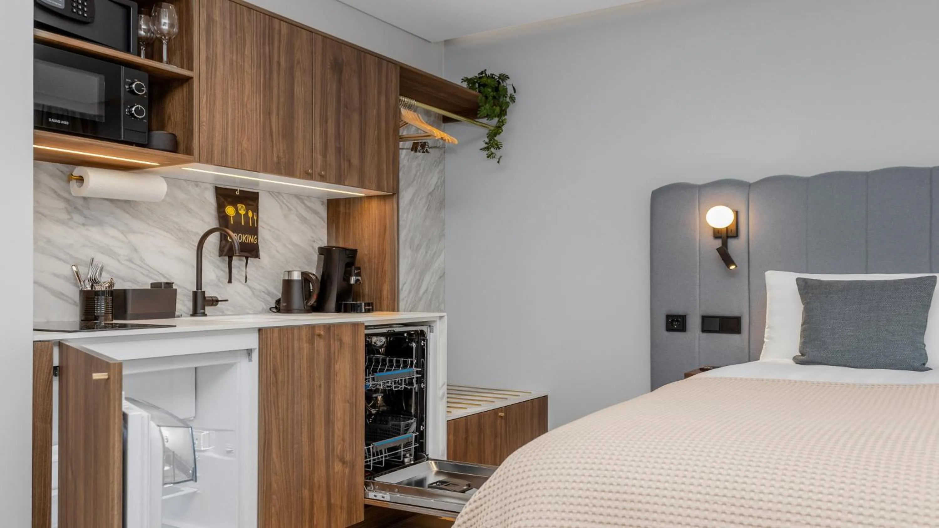 Photo of the whole room, Bed in Candlewood Suites Reykjavik by IHG