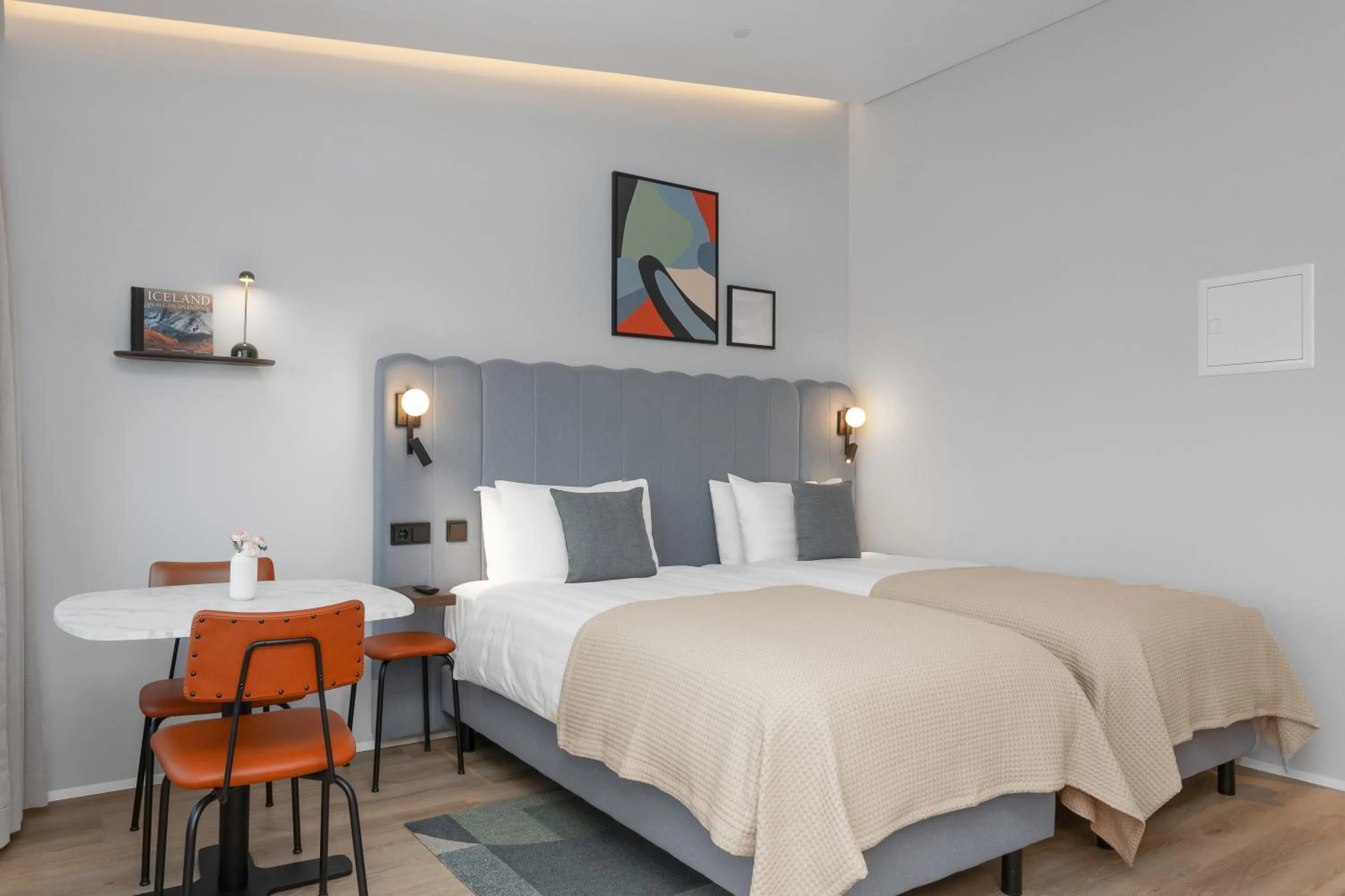 Photo of the whole room, Bed in Candlewood Suites Reykjavik by IHG