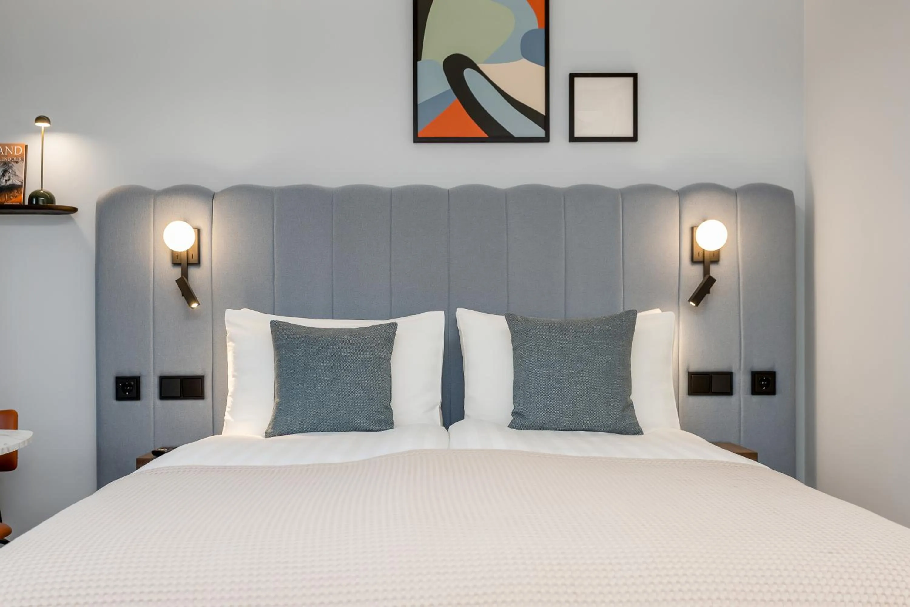 Bed in Candlewood Suites Reykjavik by IHG