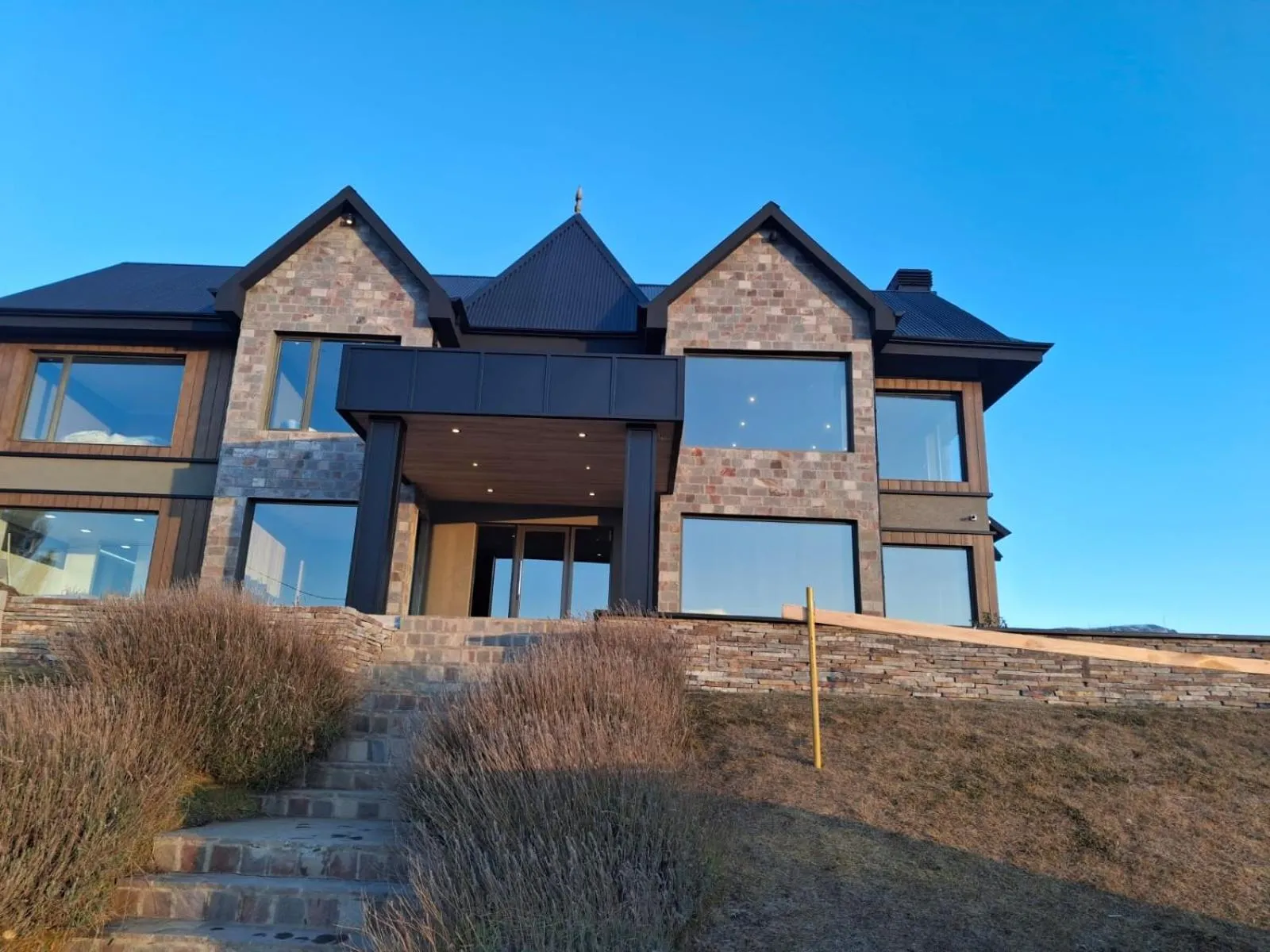 Property building in Ayres de Calafate
