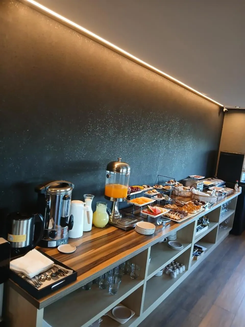 Breakfast in Ayres de Calafate