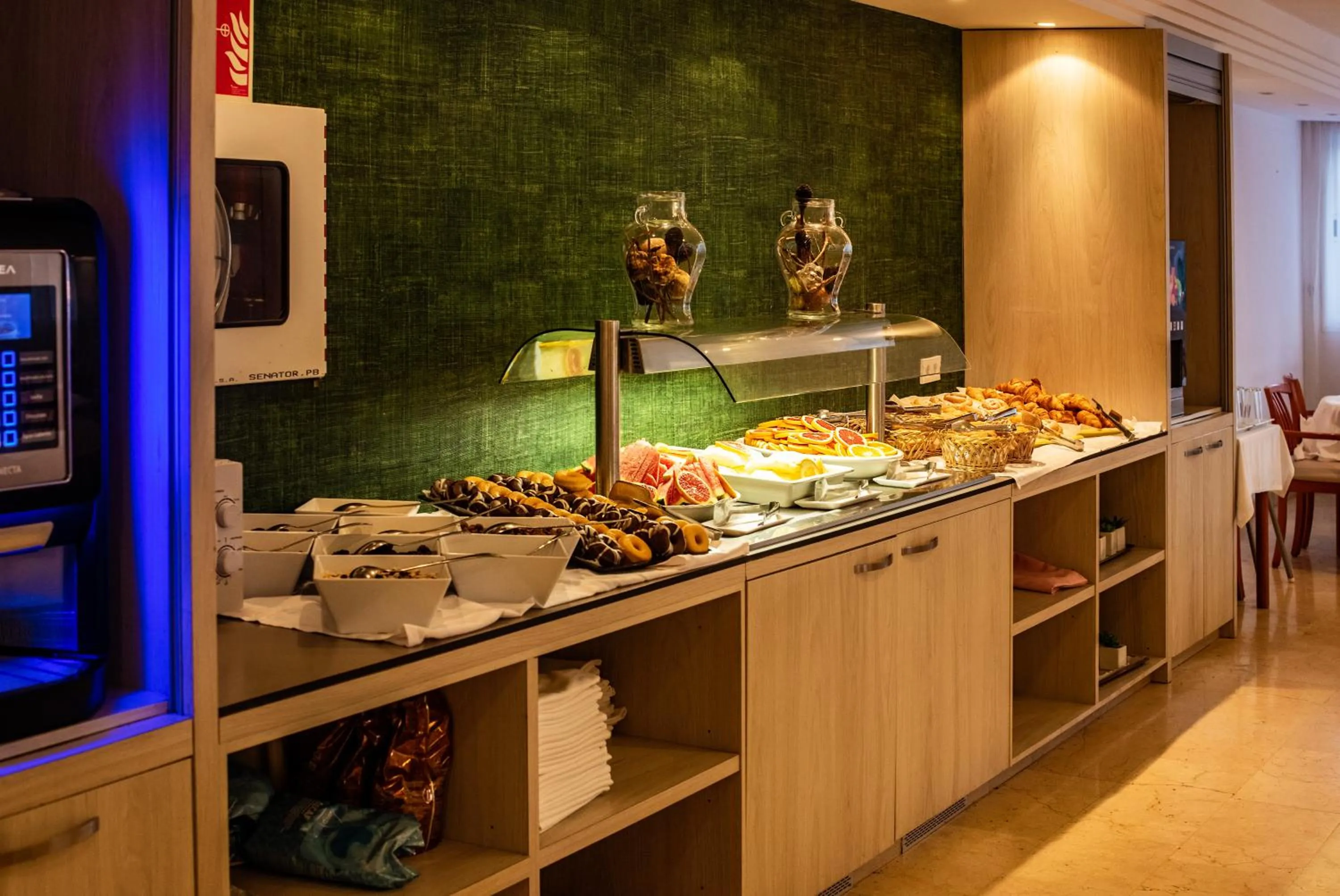 Restaurant/places to eat in Canyamel Classic & Spa, solo Adultos