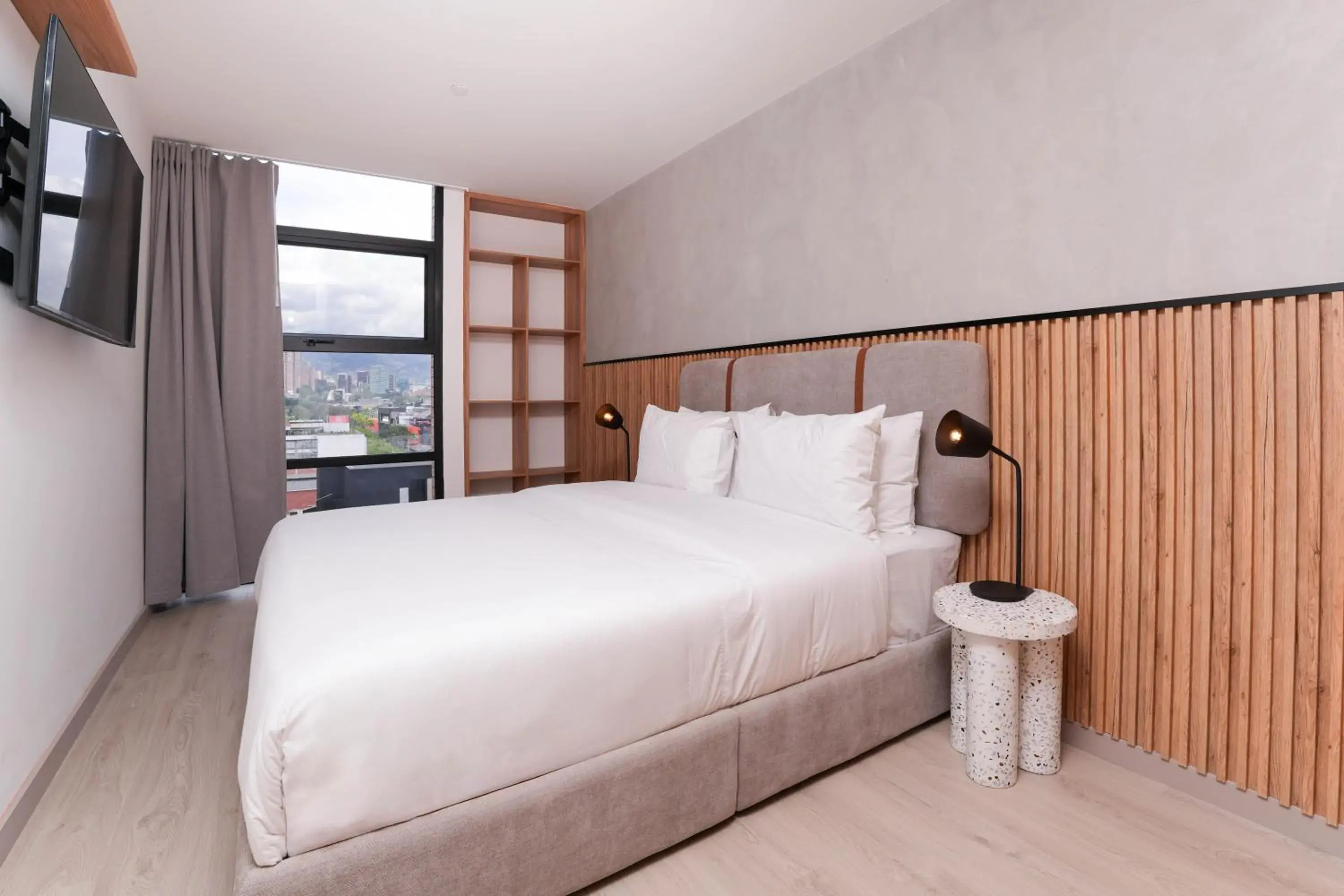 Two-Bedroom Deluxe Apartment in Metropolitan Living Medellín by HOUSY Two-Bedroom Deluxe Apartment in Metropolitan Living Medellín by HOUSY