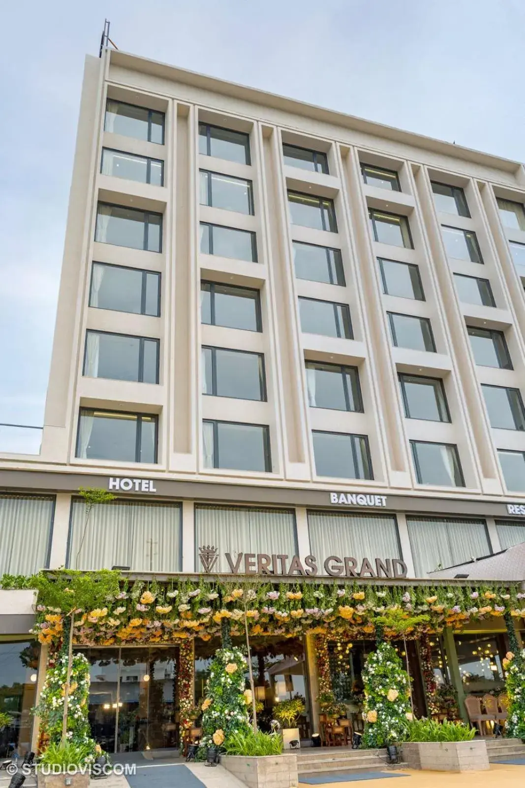 Hotel Veritas Grand Hotel Veritas Grand