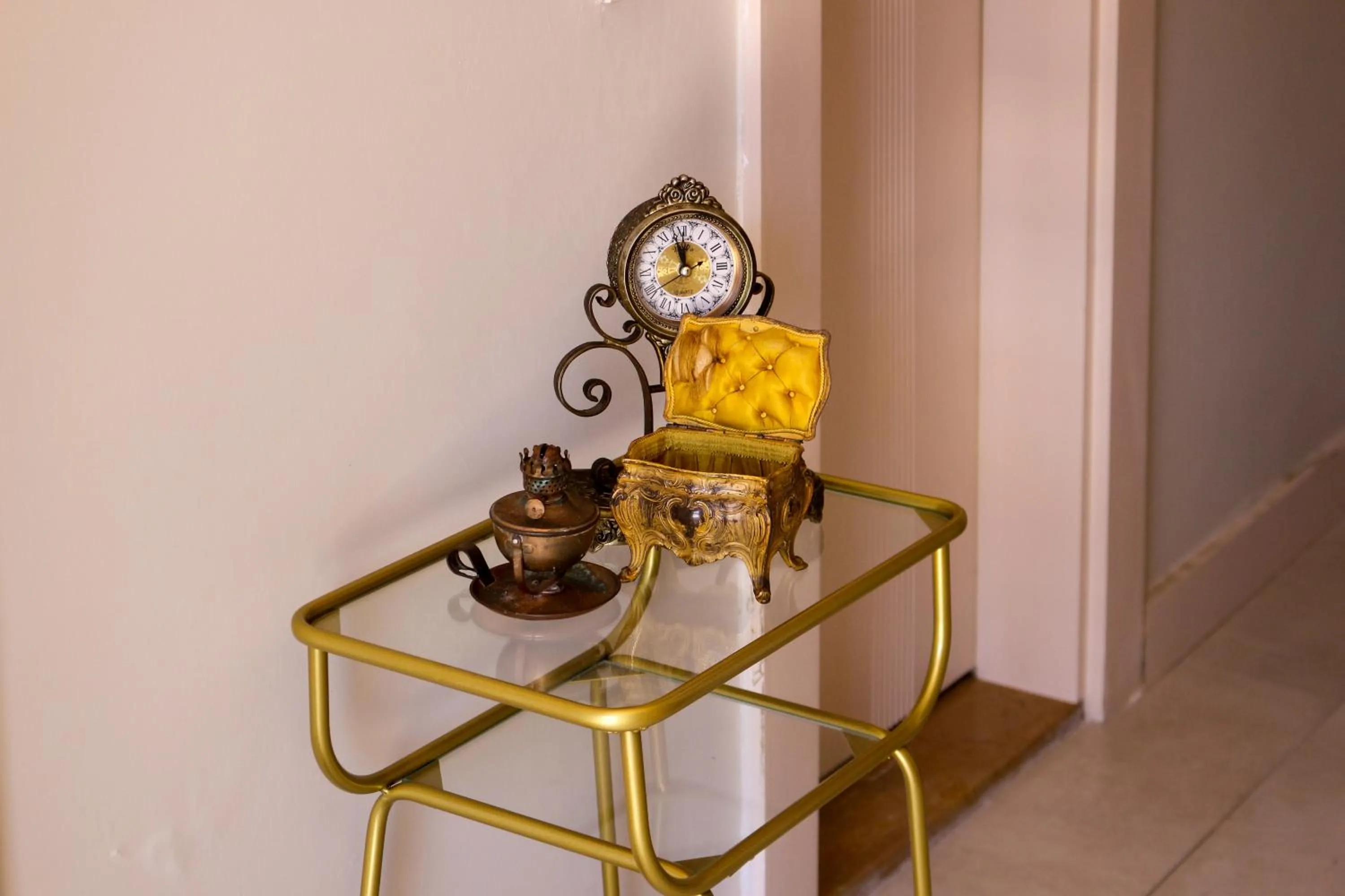 Coffee/tea facilities in Mints Hotel Ağva