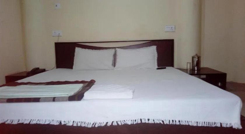 Bed in Hotel Sunshine