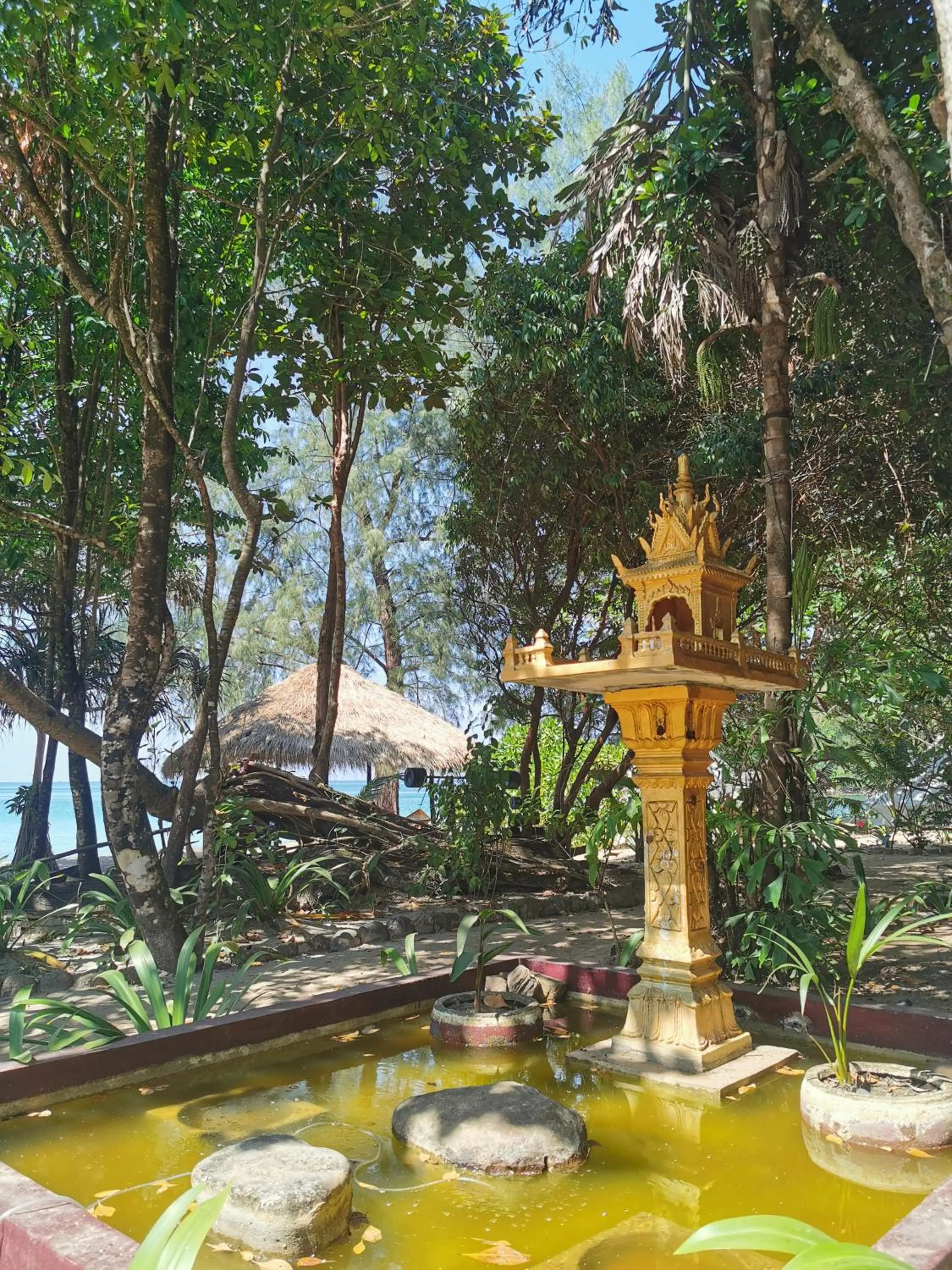 Garden in Sleeping Trees