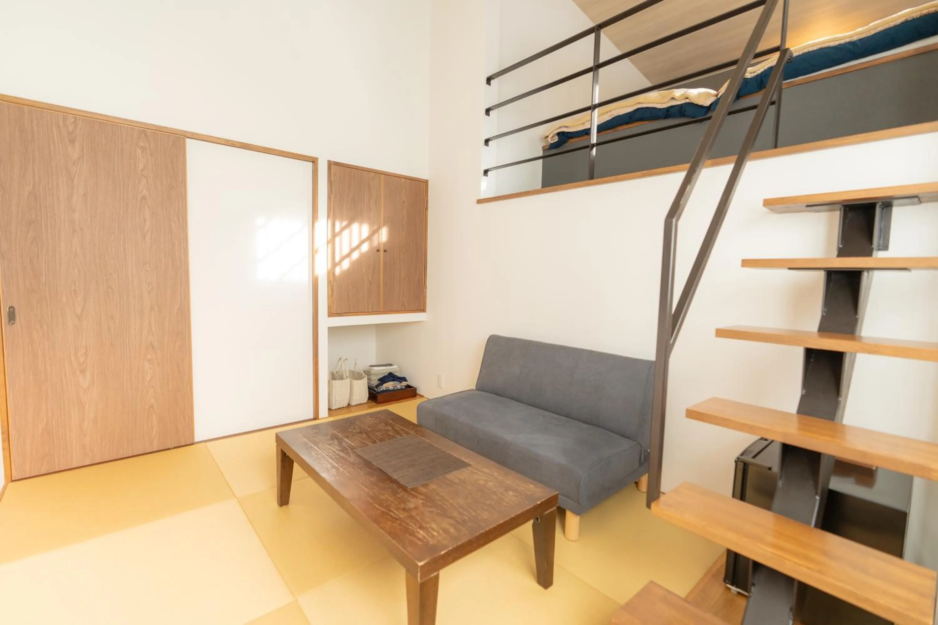 Photo of the whole room in Nozawa Onsen Azegamikan